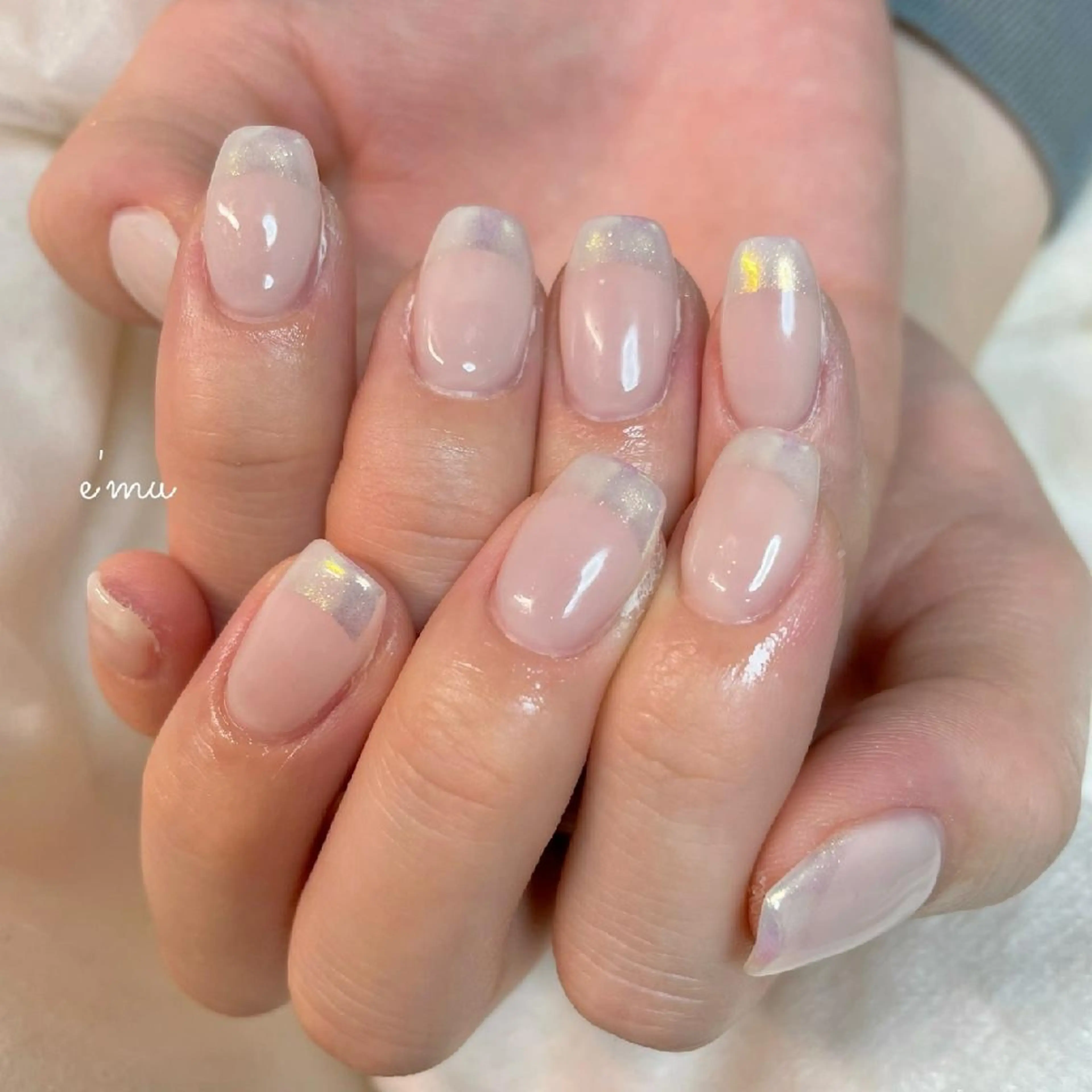 ネイル オーロラネイル フレンチネイル ハンドネイル nail salon e'mu💐のネイルデザイン