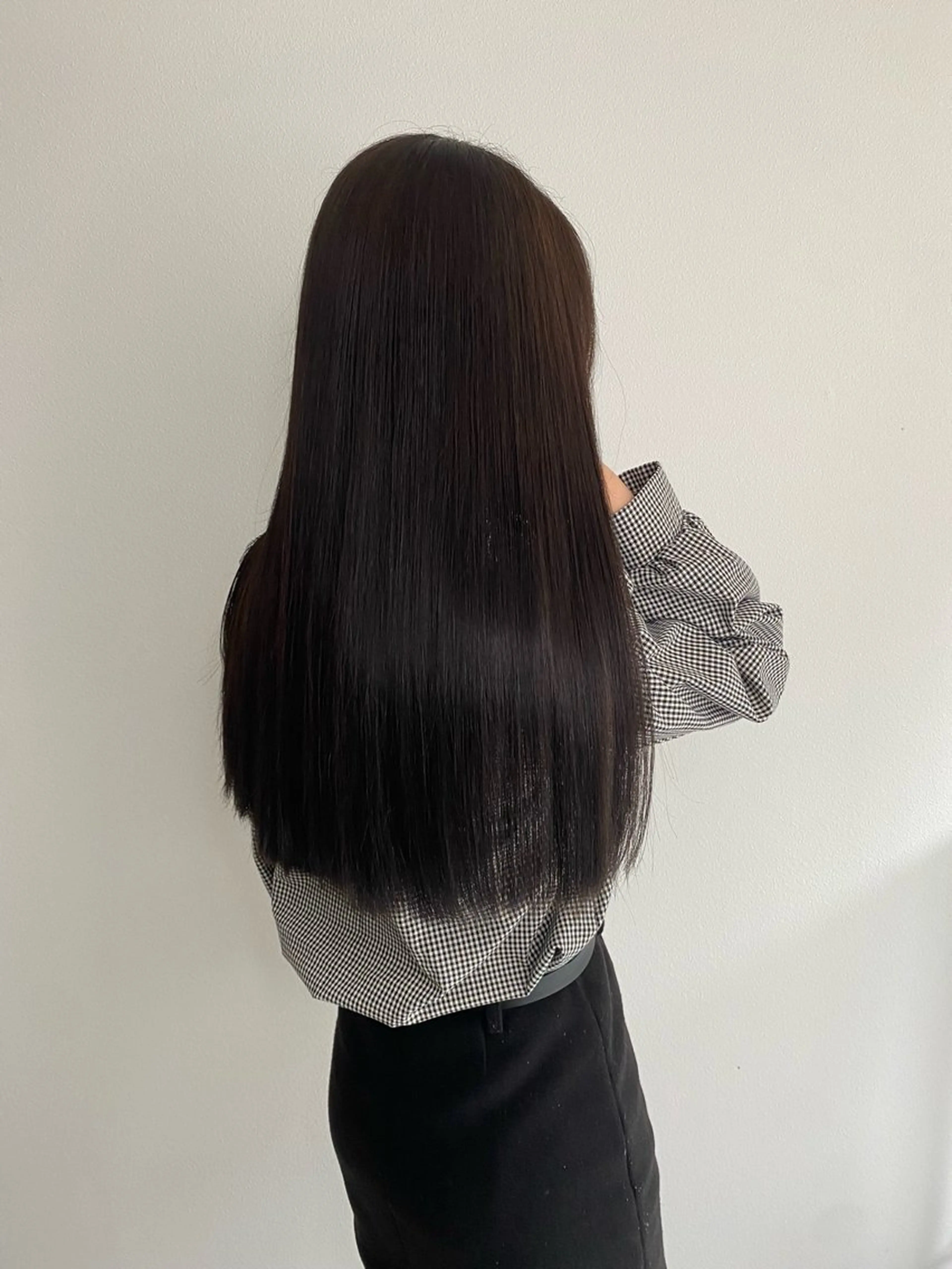 セミロング カット ヘアカラー 縮毛矯正 指名支持率NO.1 スタイリストのヘアスタイル