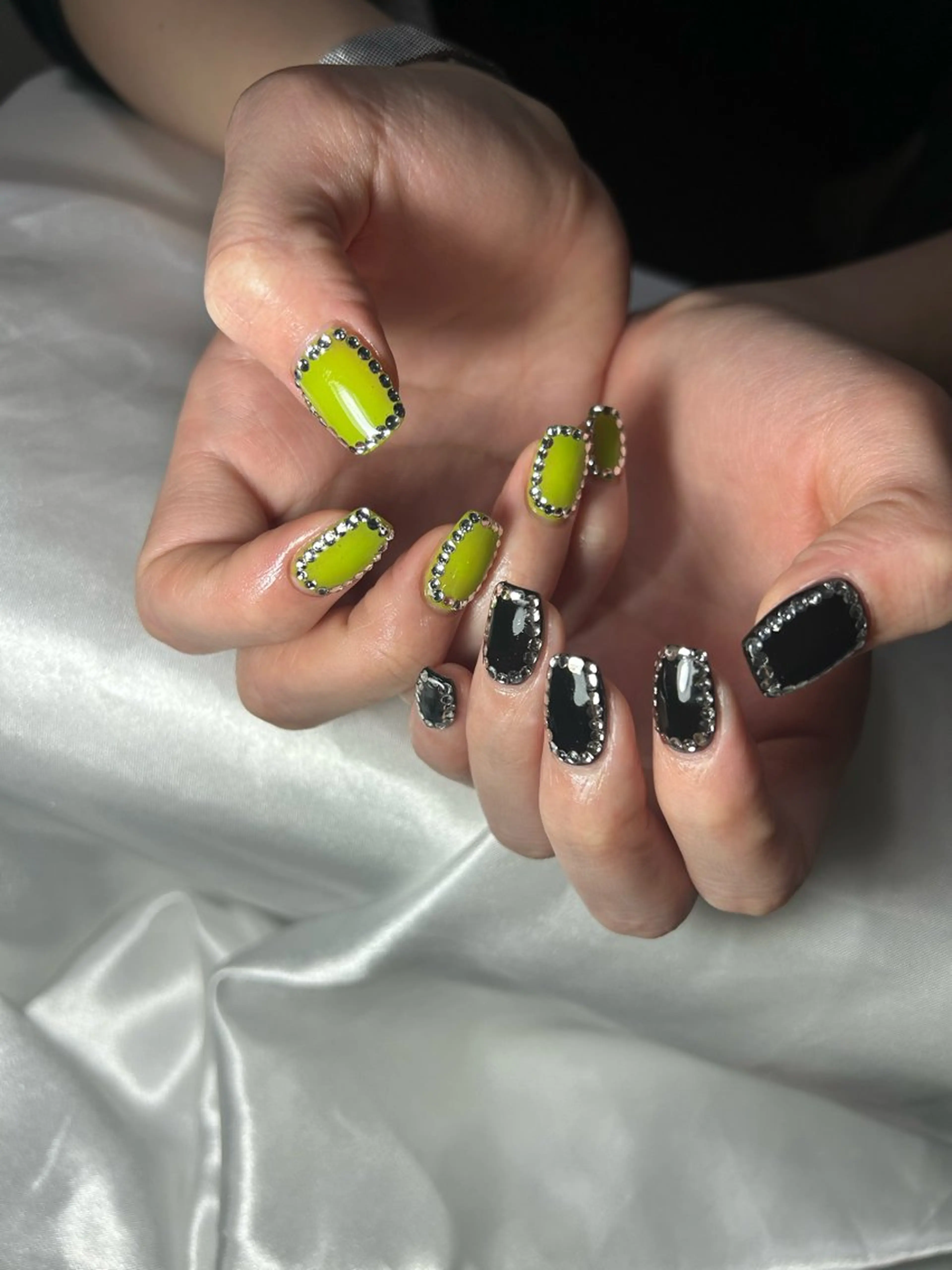 ネイル ハンドネイル nailroom‪ sb‪‪𓈒𓂂𓏸のネイルデザイン
