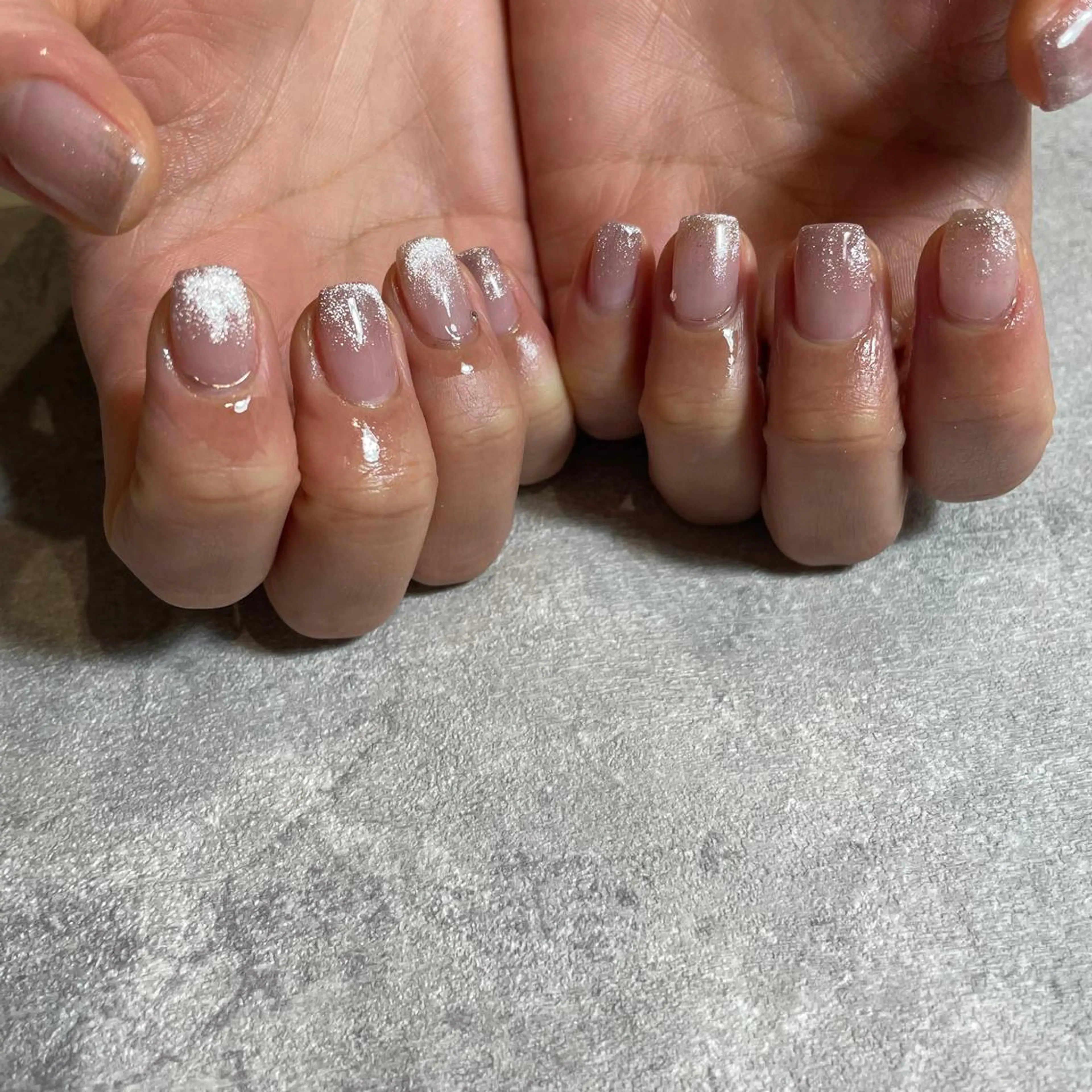 ネイル グラデーション マグネットネイル ミラーネイル nailroom roséeのネイルデザイン