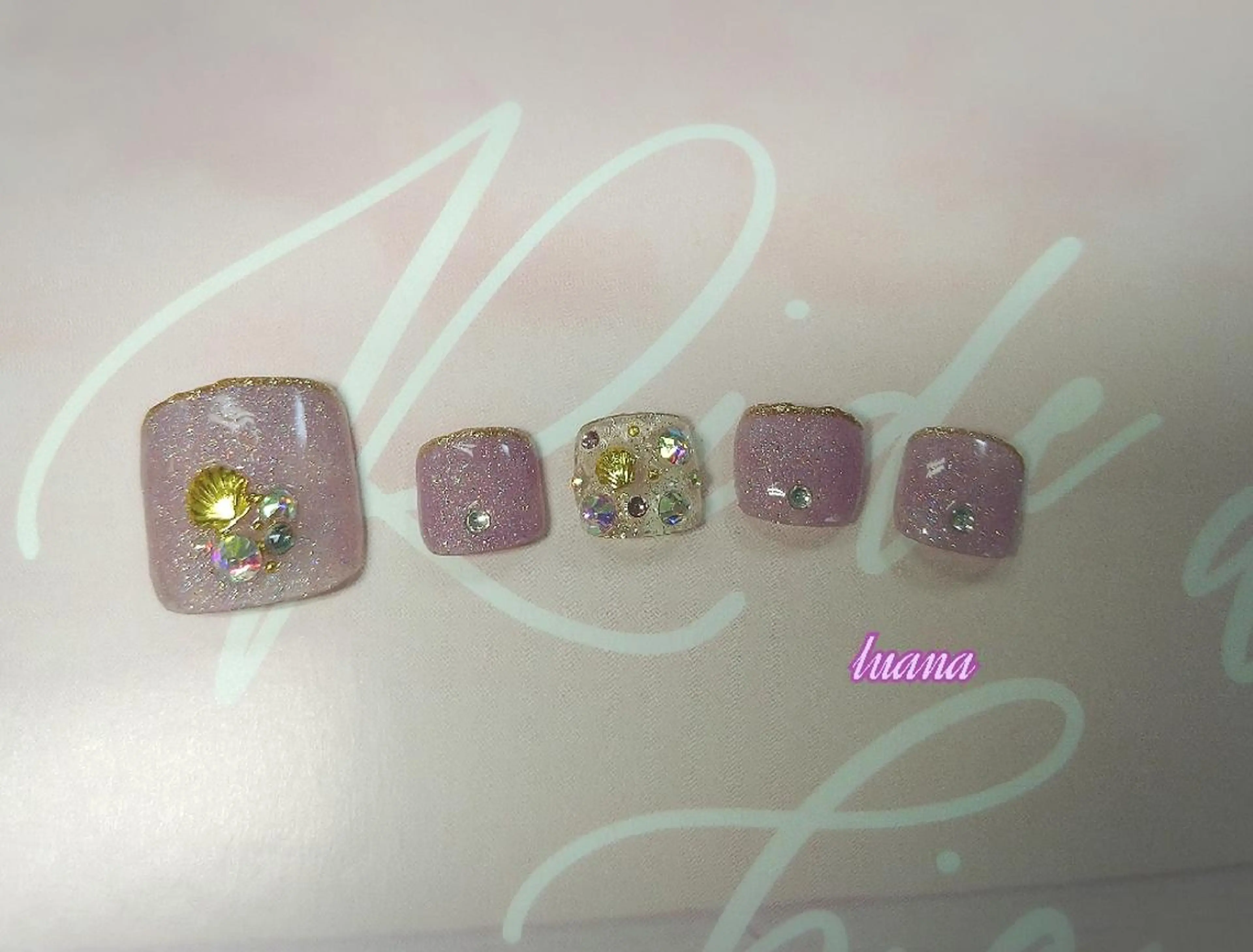 ネイル フットネイル LUANA  TAKAHASHIのネイルデザイン