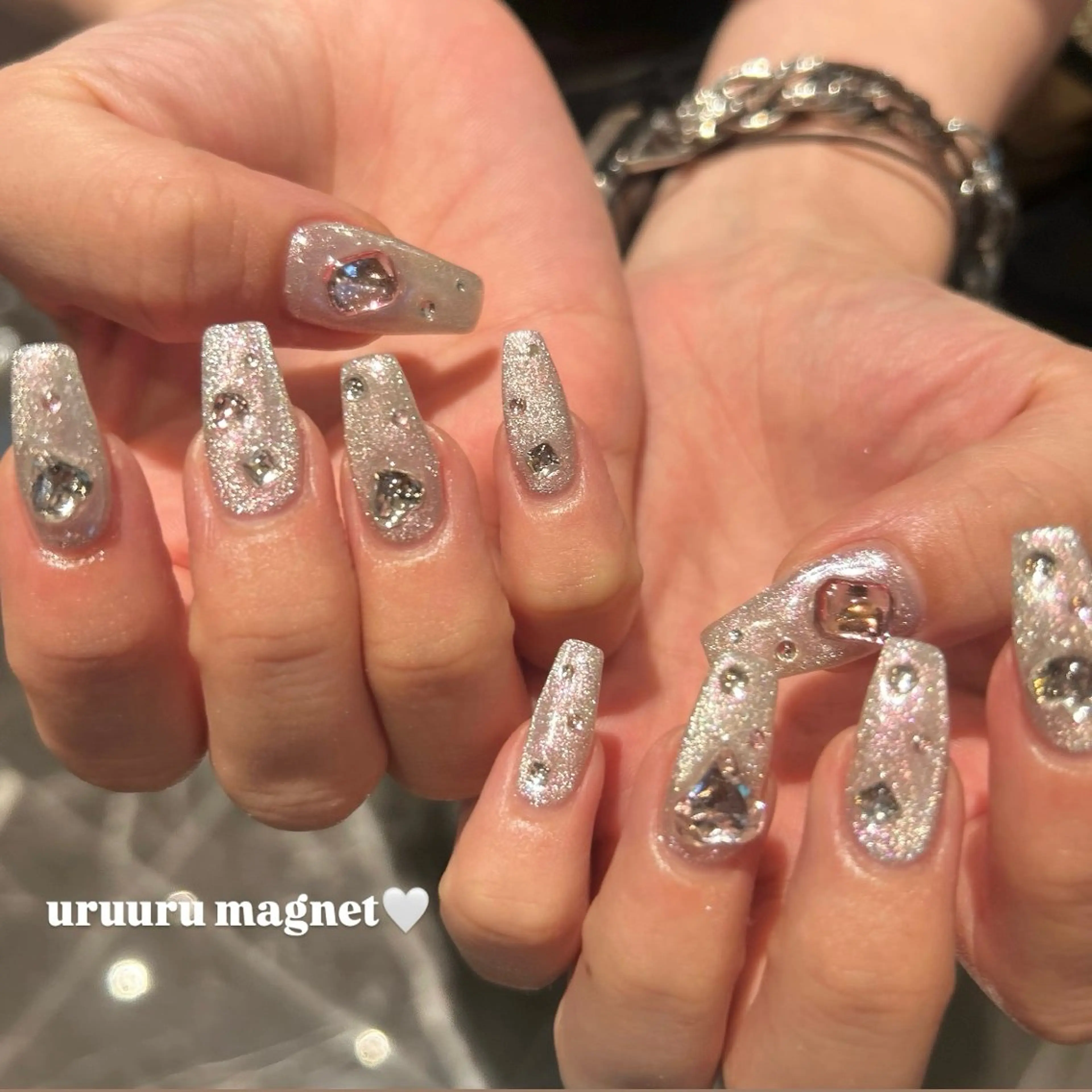 ネイル ハンドネイル EmaNail +KIHAKUYA梅田店所属・EmaNail🎀 Haaruのネイルデザイン