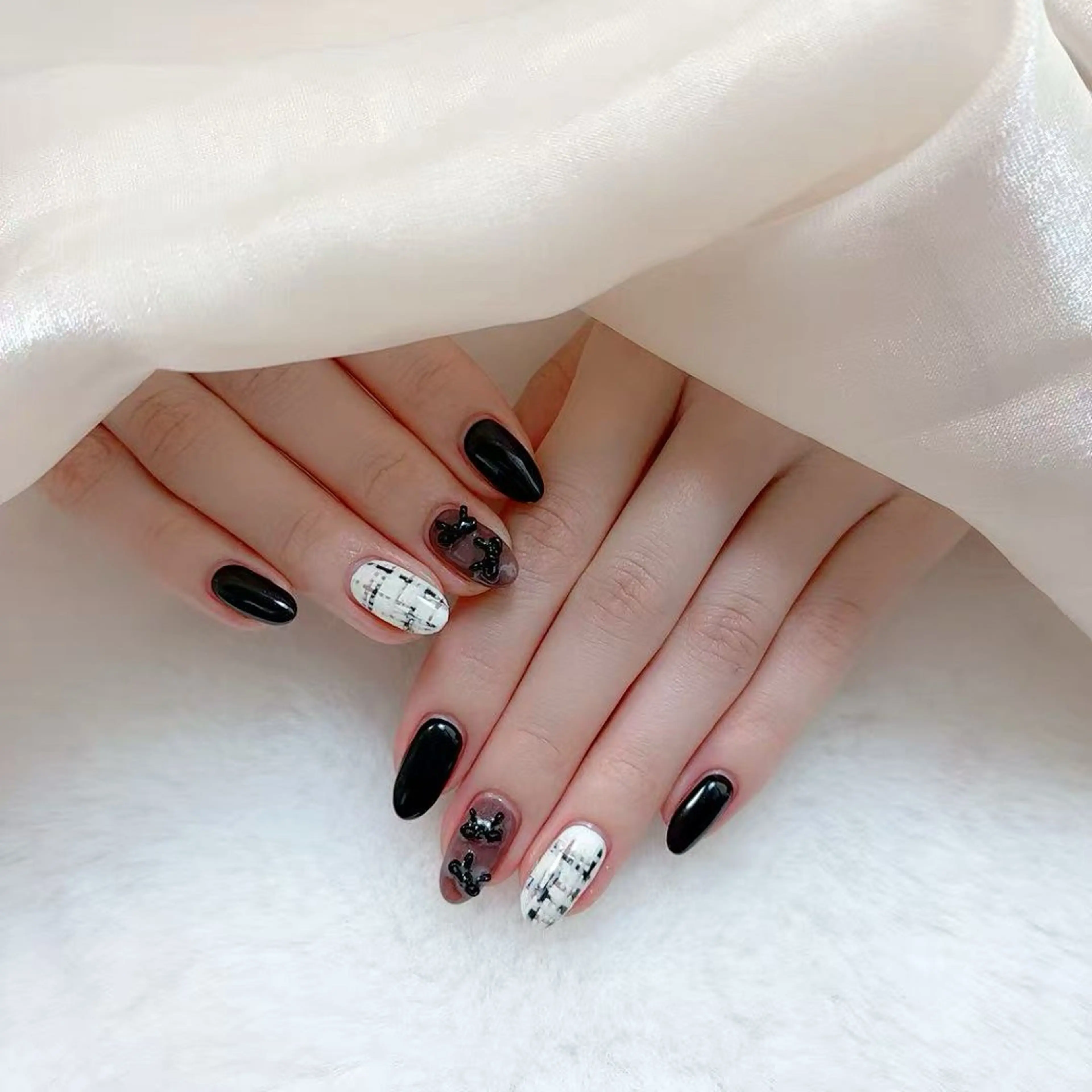 ネイル アニマル柄 アートネイル チークネイル フットネイル フレンチネイル B•U Nail 長さだし専門店大宮のネイルデザイン