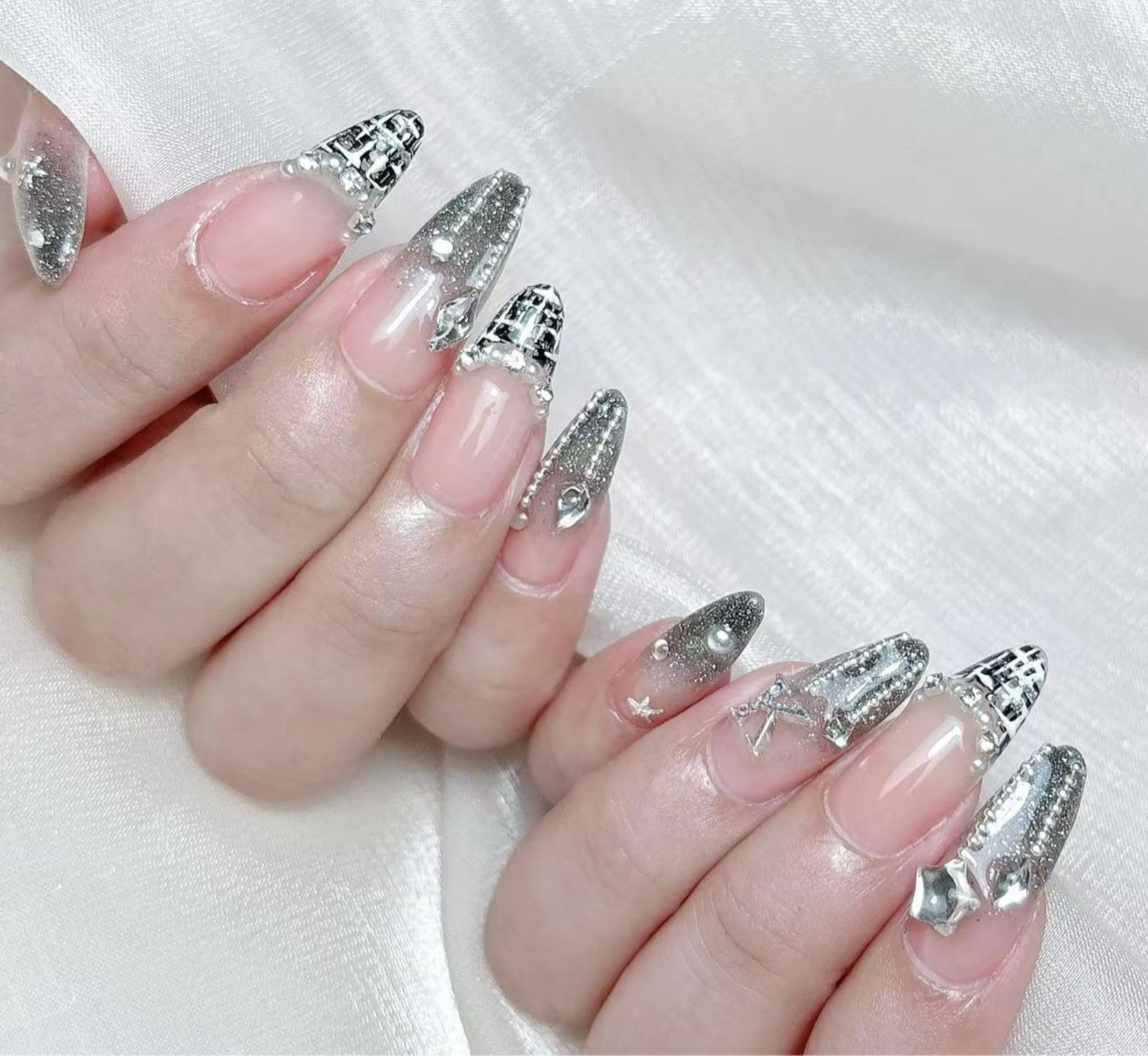 ネイル 🎀nana ワンホンネイル🎀のネイルデザイン