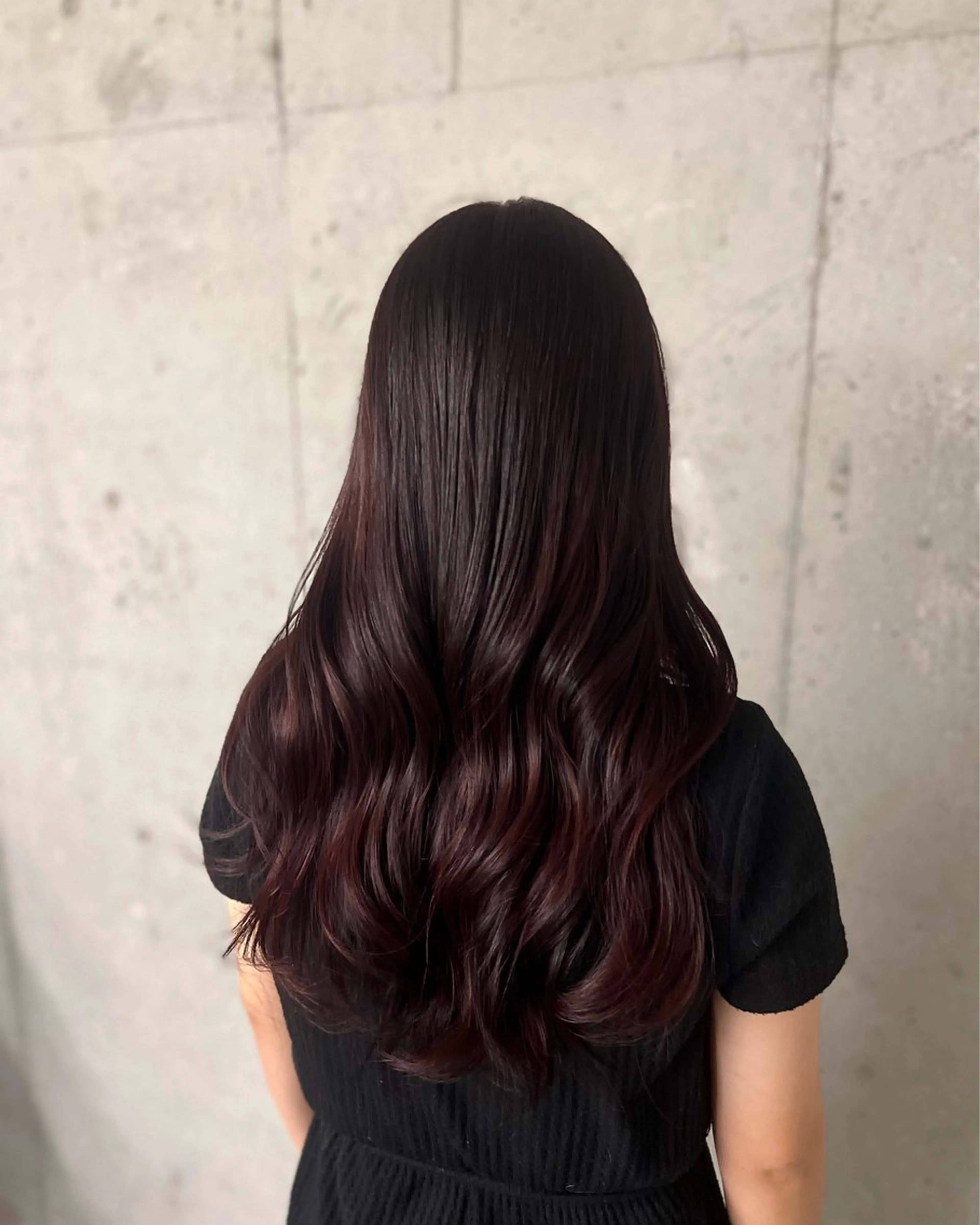 ロング カラー ブリーチ ダブルカラー ブリーチなしカラー レイヤーカット カット ヘアカラー トリートメント 頓所 大昂のヘアスタイル