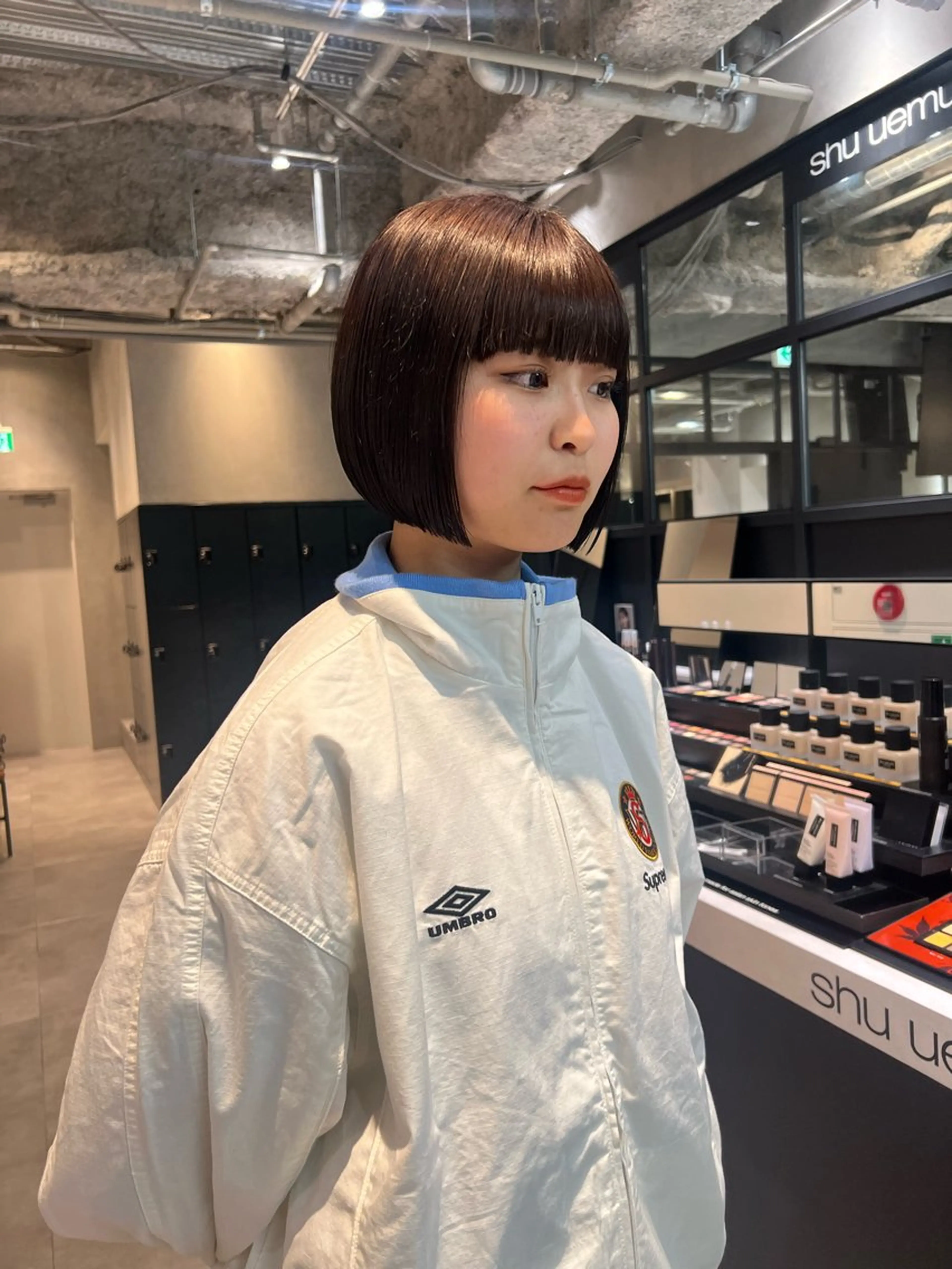 艶髪矯正のみお得メニュー🉐【地下風ストレート】＋【プレミアム3ステップトリートメント】髪質改善の写真