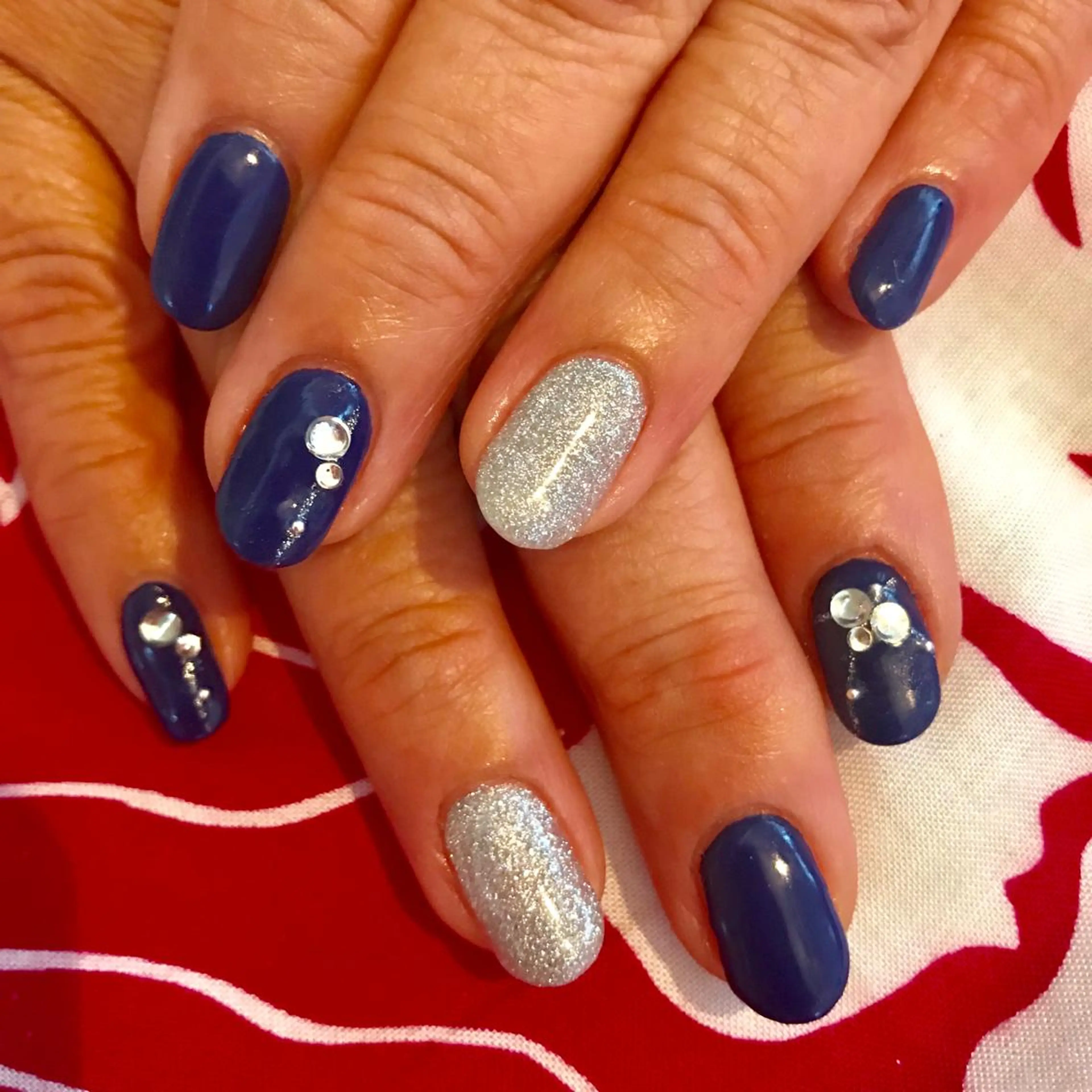 ネイル LOVEnail tomoのネイルデザイン