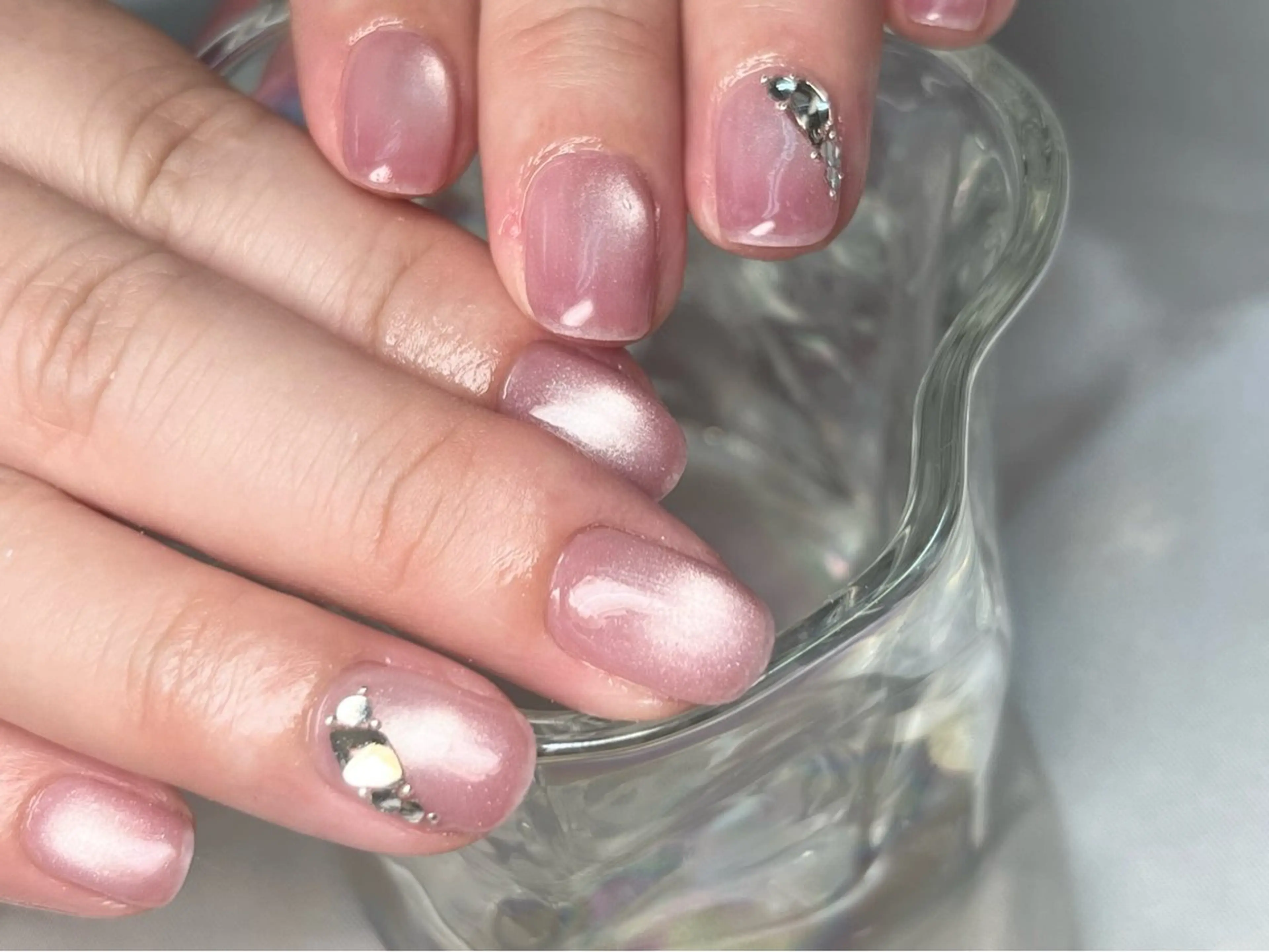 ネイル ハンドネイル Queennail 北堀江Yumiのネイルデザイン