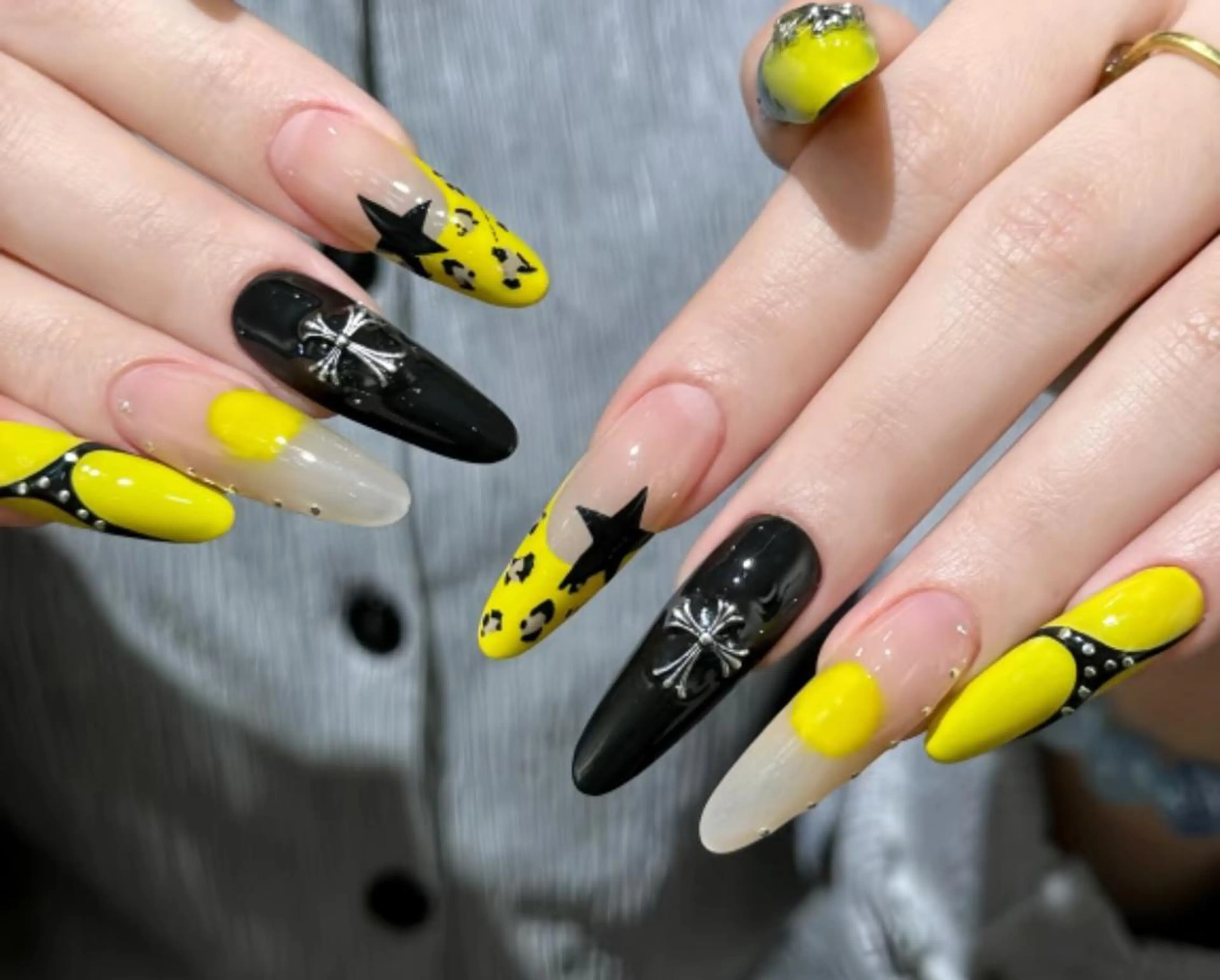 ネイル ハンドネイル ハンドケア 🍑 momo_nailのネイルデザイン