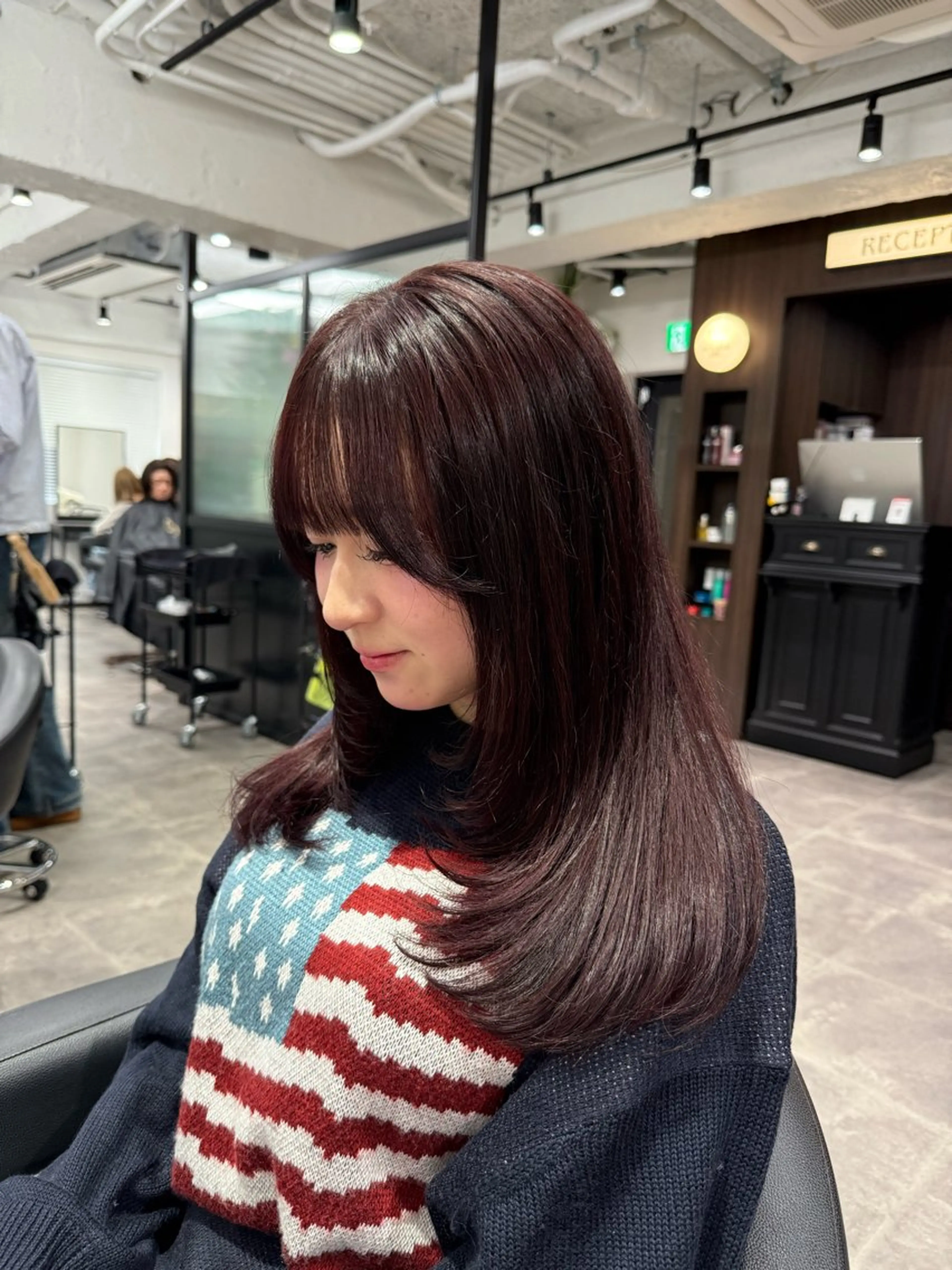 ロング カラー ヘアアレンジ ヘアカラー トリートメント 💗暖色特化ピンク/ 赤髪💗HARUNAのヘアスタイル