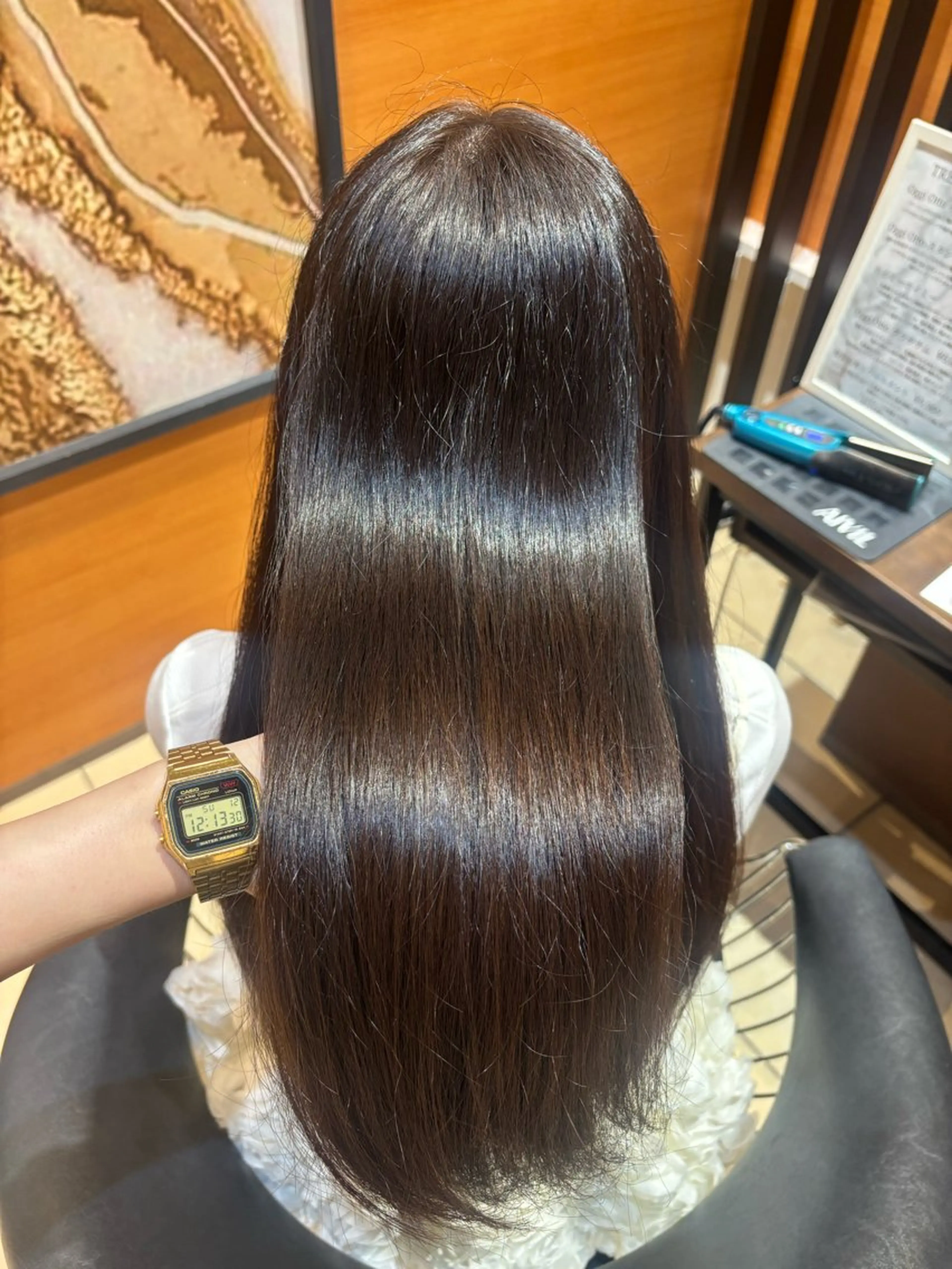 ロング カラー ブラウンカラー ナチュラルブラウン ヘアカラー トリートメント いお/暖色カラー /髪質改善のヘアスタイル