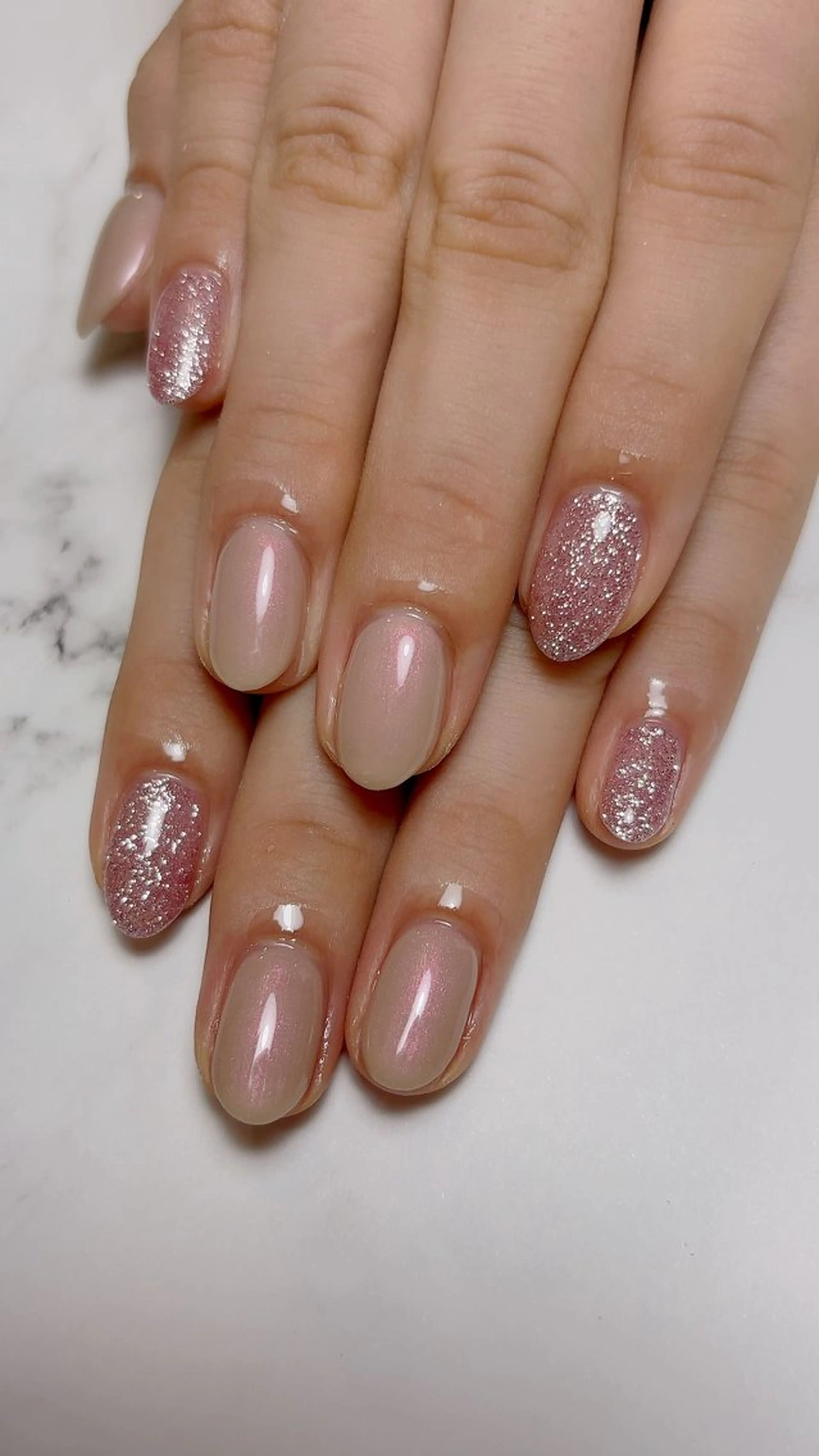 ネイル ハンドネイル ella nail AIのネイルデザイン