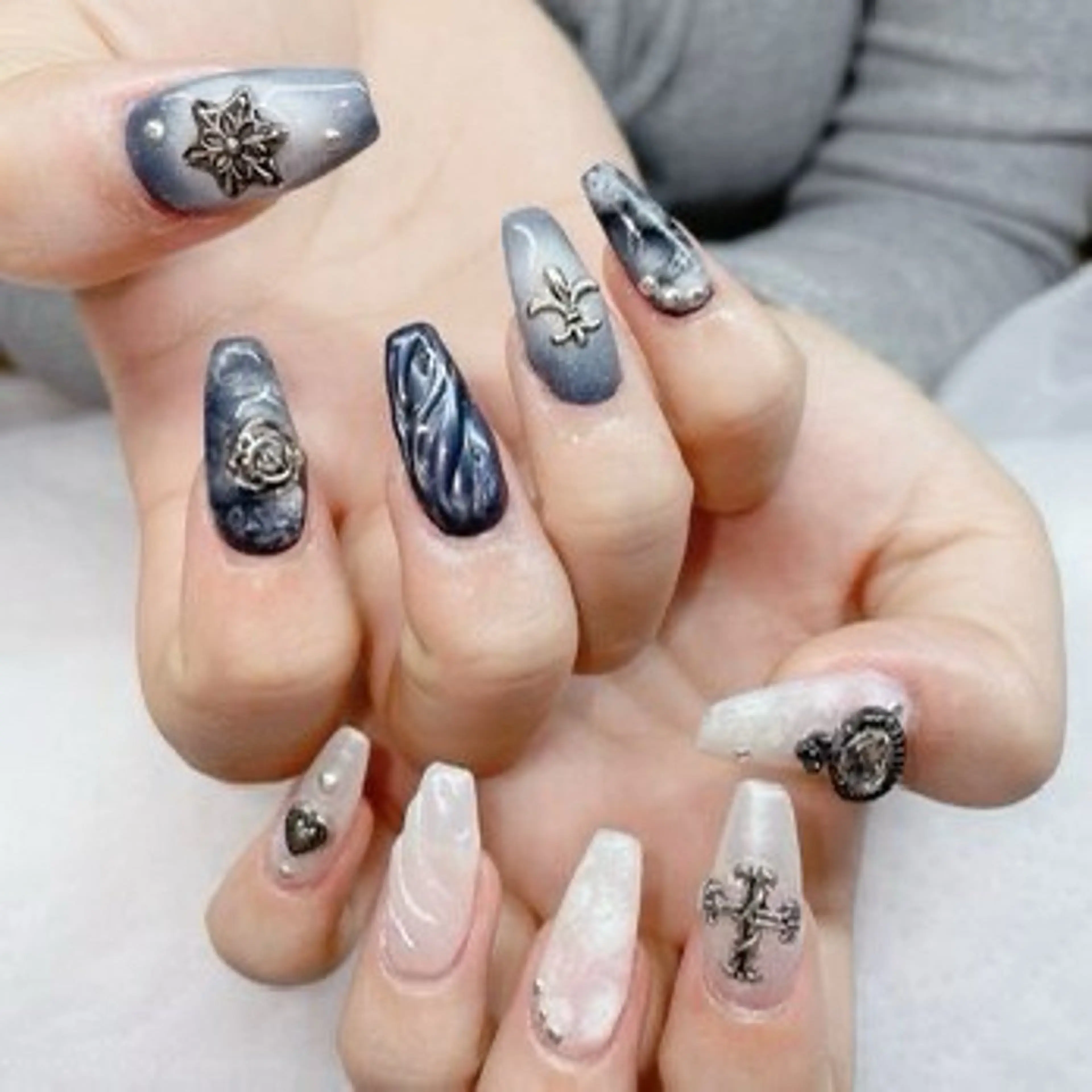 ネイル ハンドネイル 💜MIYA nail川崎店のネイルデザイン