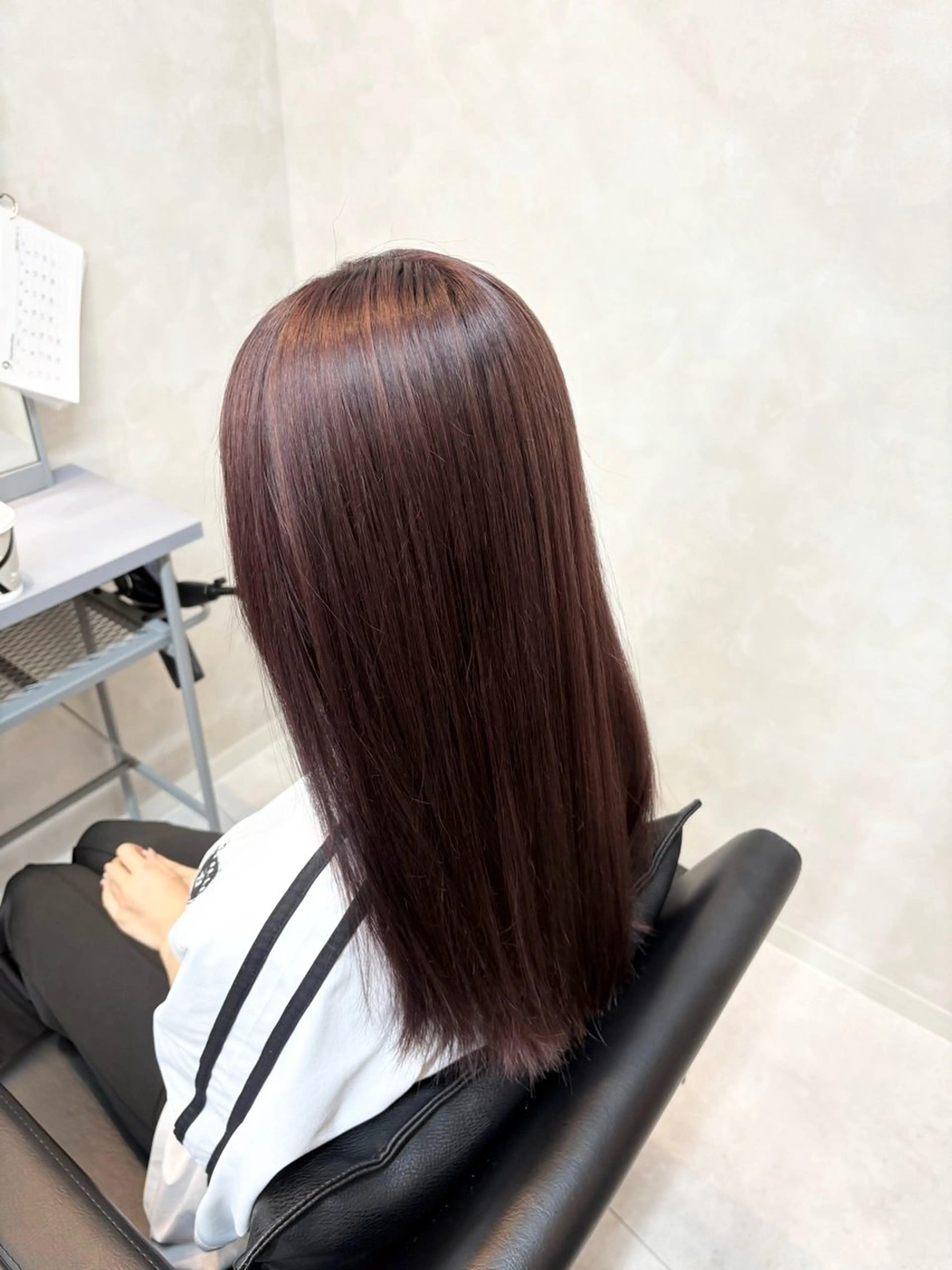 カラー グレージュ ラベンダーカラー ラベンダーグレージュ ラベンダーグレー ピンクカラー 近藤 茉夏のヘアスタイル