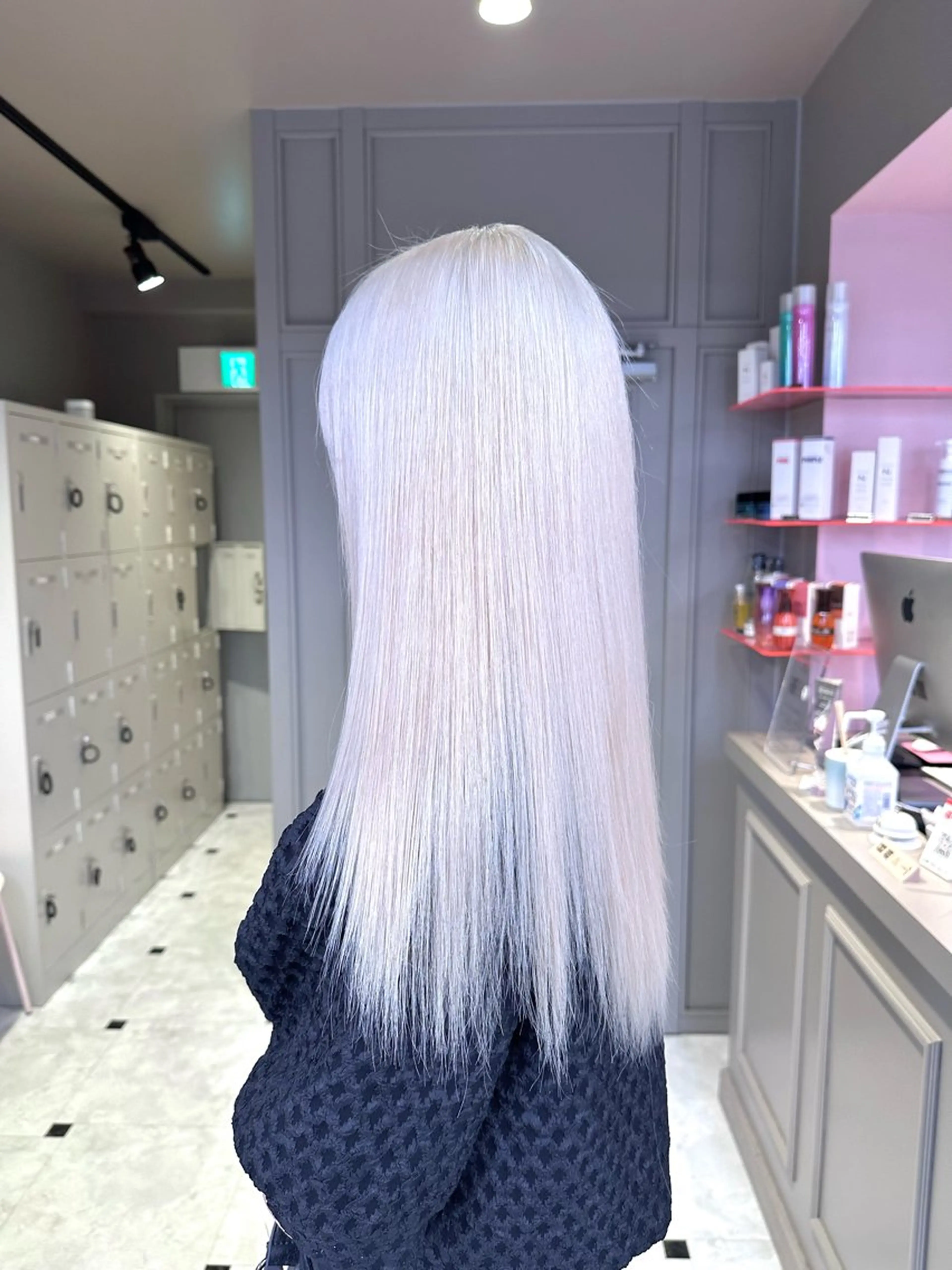 セミロング ヘアカラー トリートメント ヘッドスパ ヘアセット 上野/駅近　徒歩5分 /ハイトーン/えみるのヘアスタイル