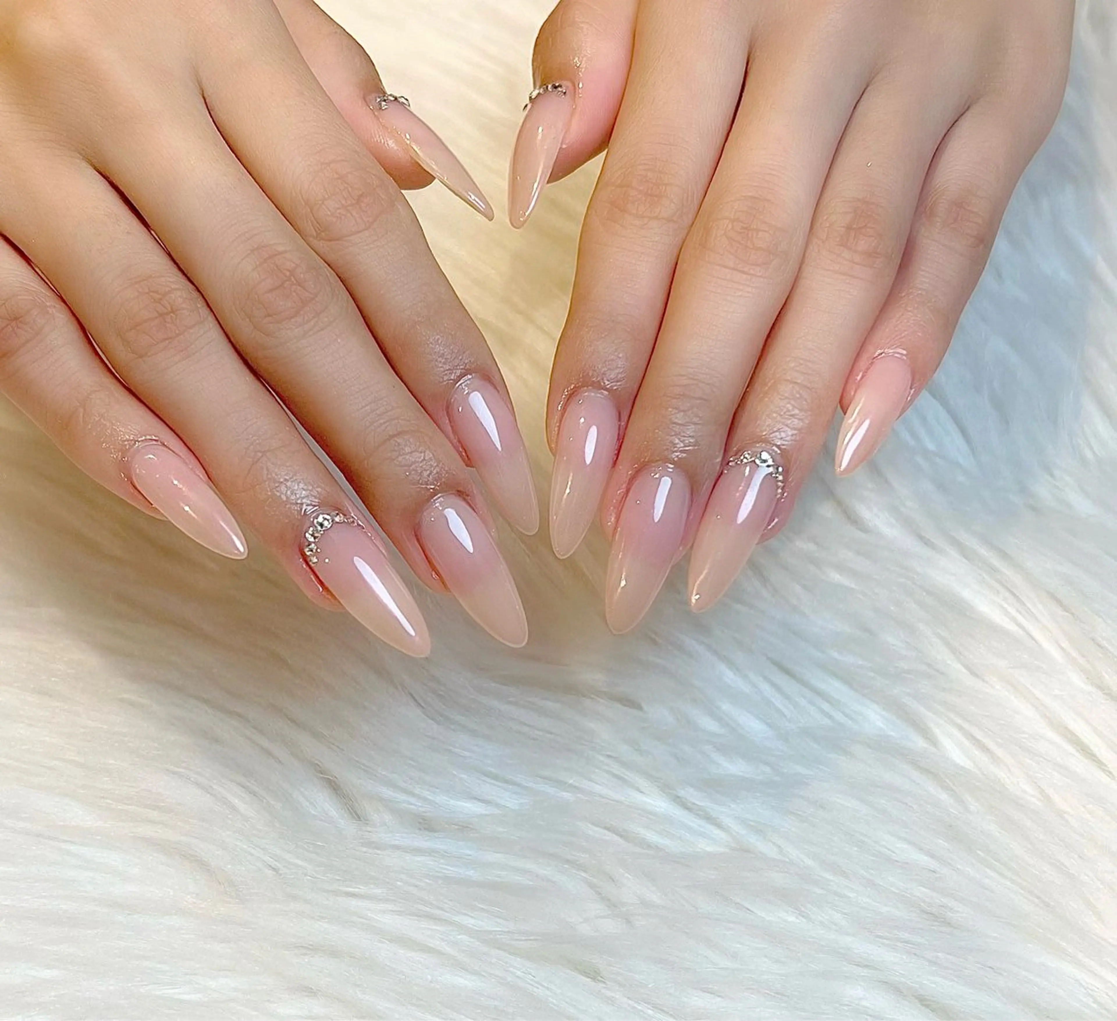 ネイル Lino+ ネイル&よもぎ蒸しのネイルデザイン