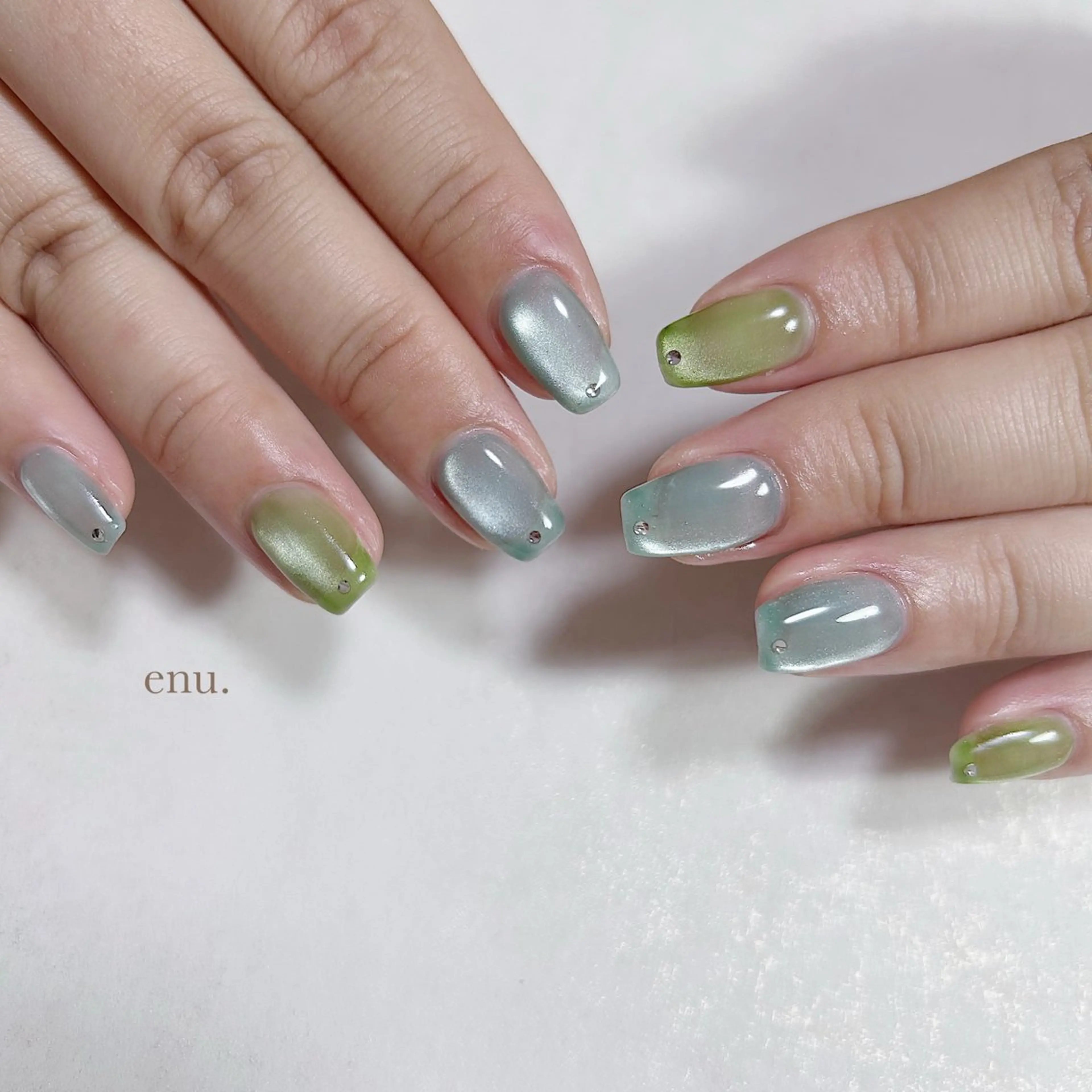 ネイル ハンドネイル enu. nanakoのネイルデザイン