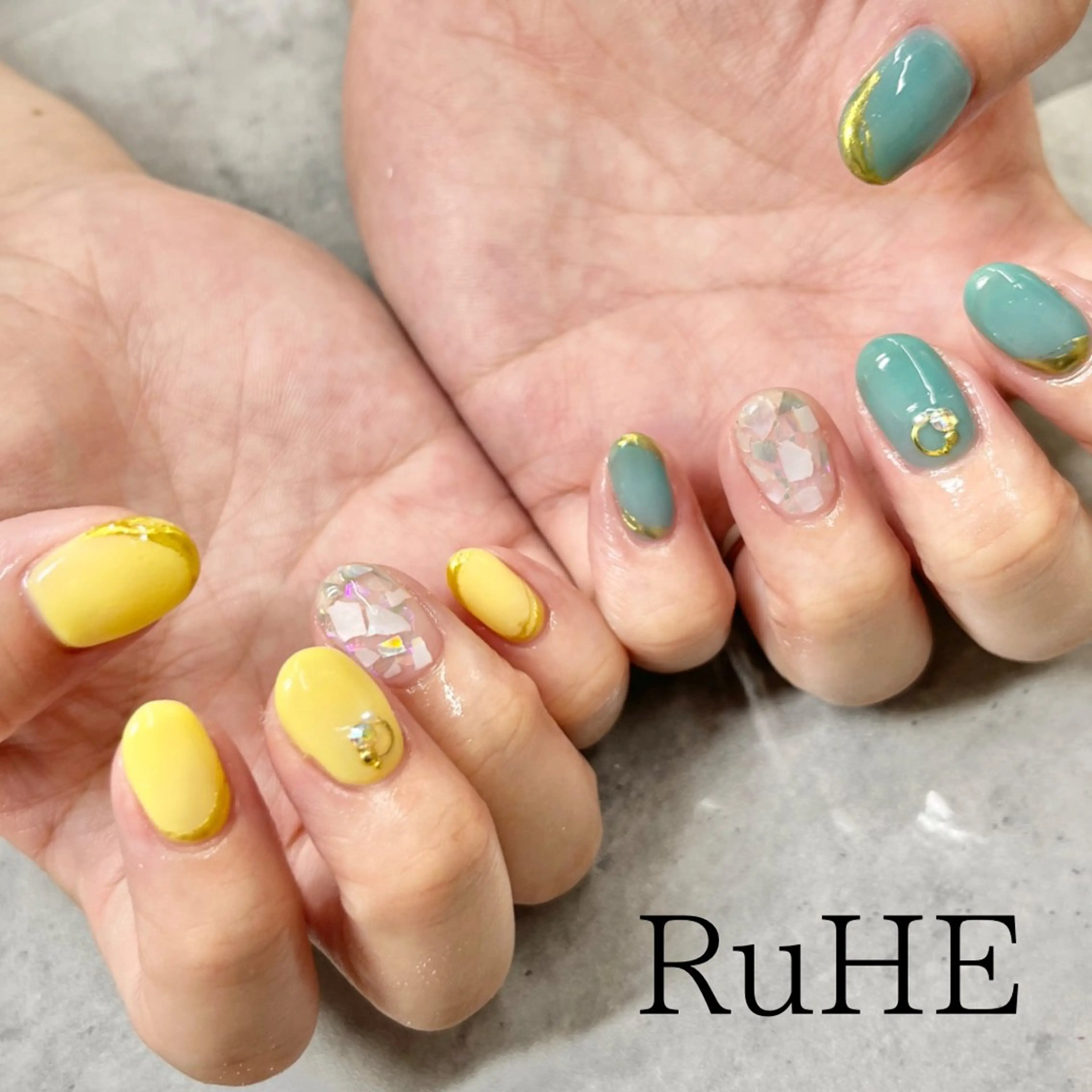 ネイル ハンドネイル RuHE （BB nail)のネイルデザイン