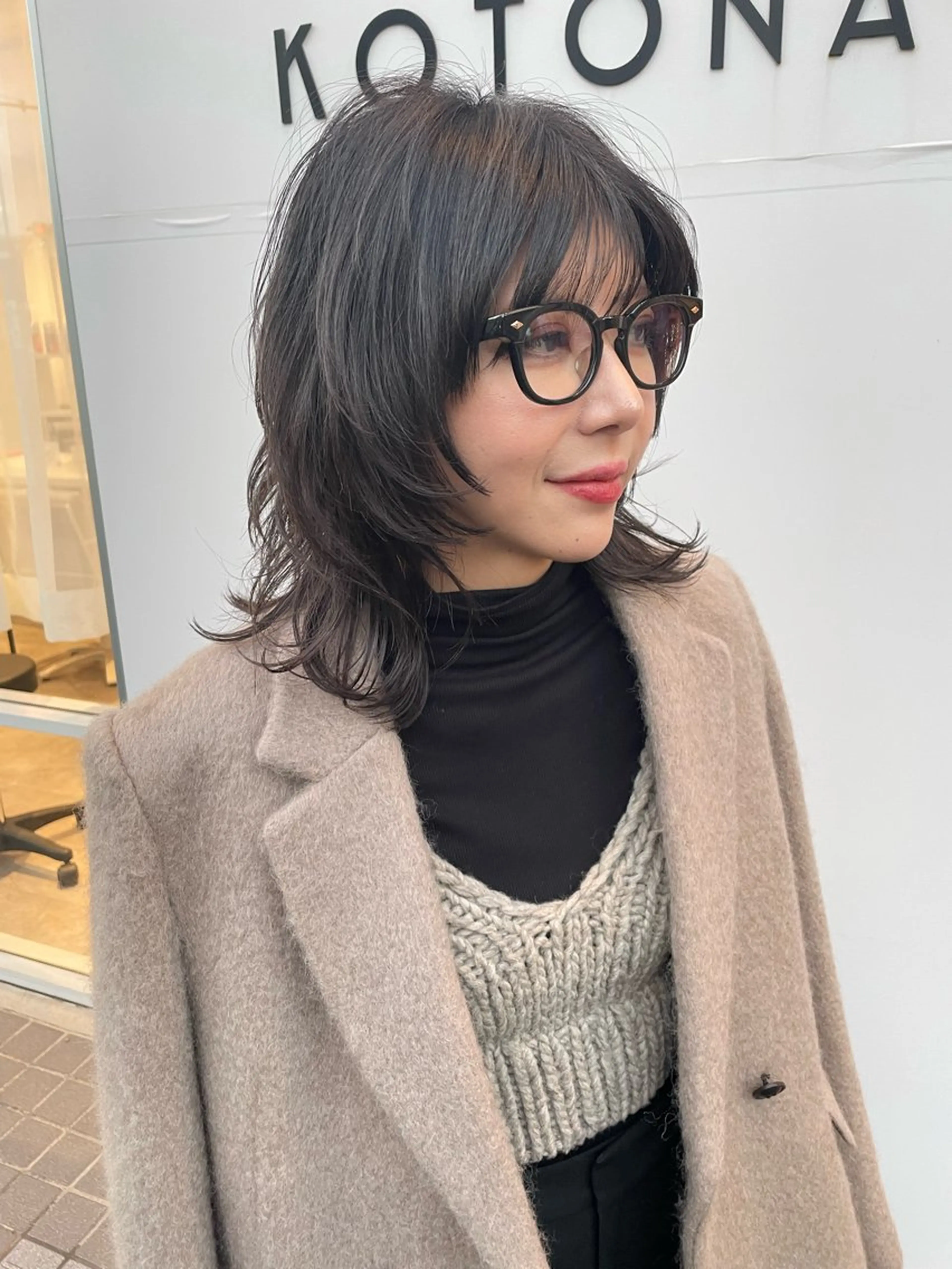 セミロング カラー パーマ セミロングパーマ ニュアンスパーマ SALOWIN浦和店所属・1日5名限定美容師 miwaのヘアスタイル