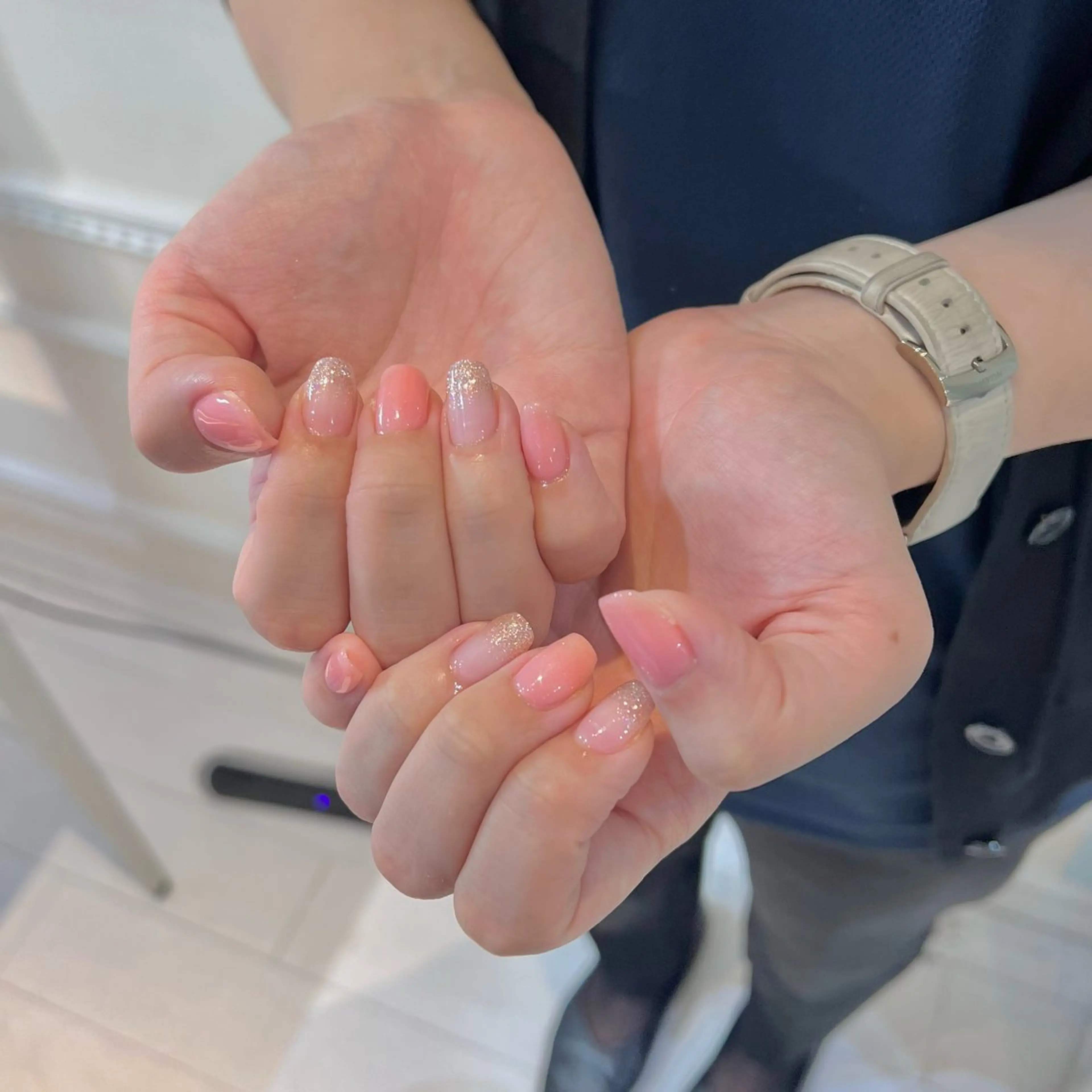 ネイル ラメ(グリッター) ラメグラデーション ワンカラーネイル ハンドネイル 🎀チーク/ちゅるん 🫧chisa🎀のネイルデザイン