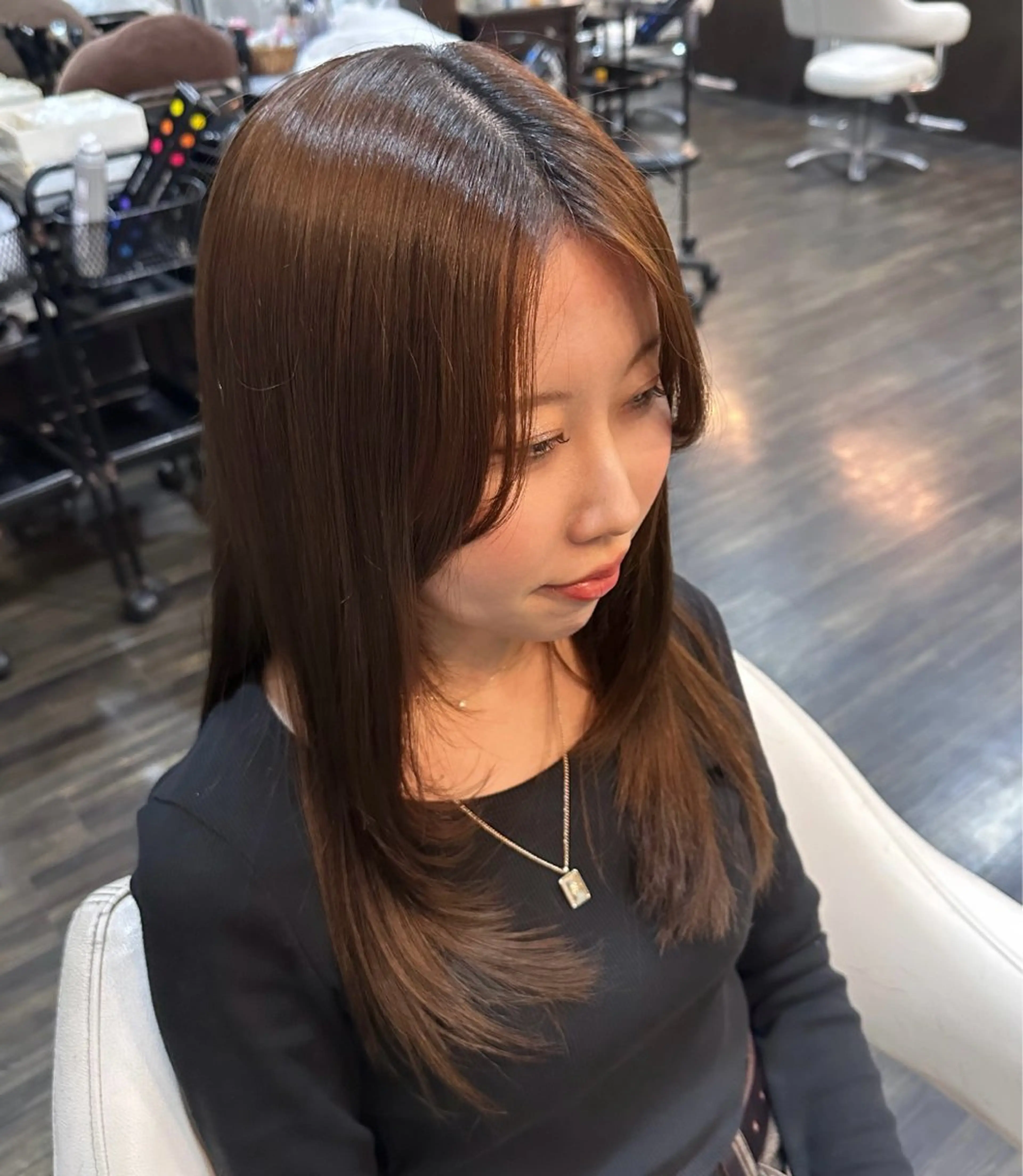 ロング 柳原 悠希のヘアスタイル