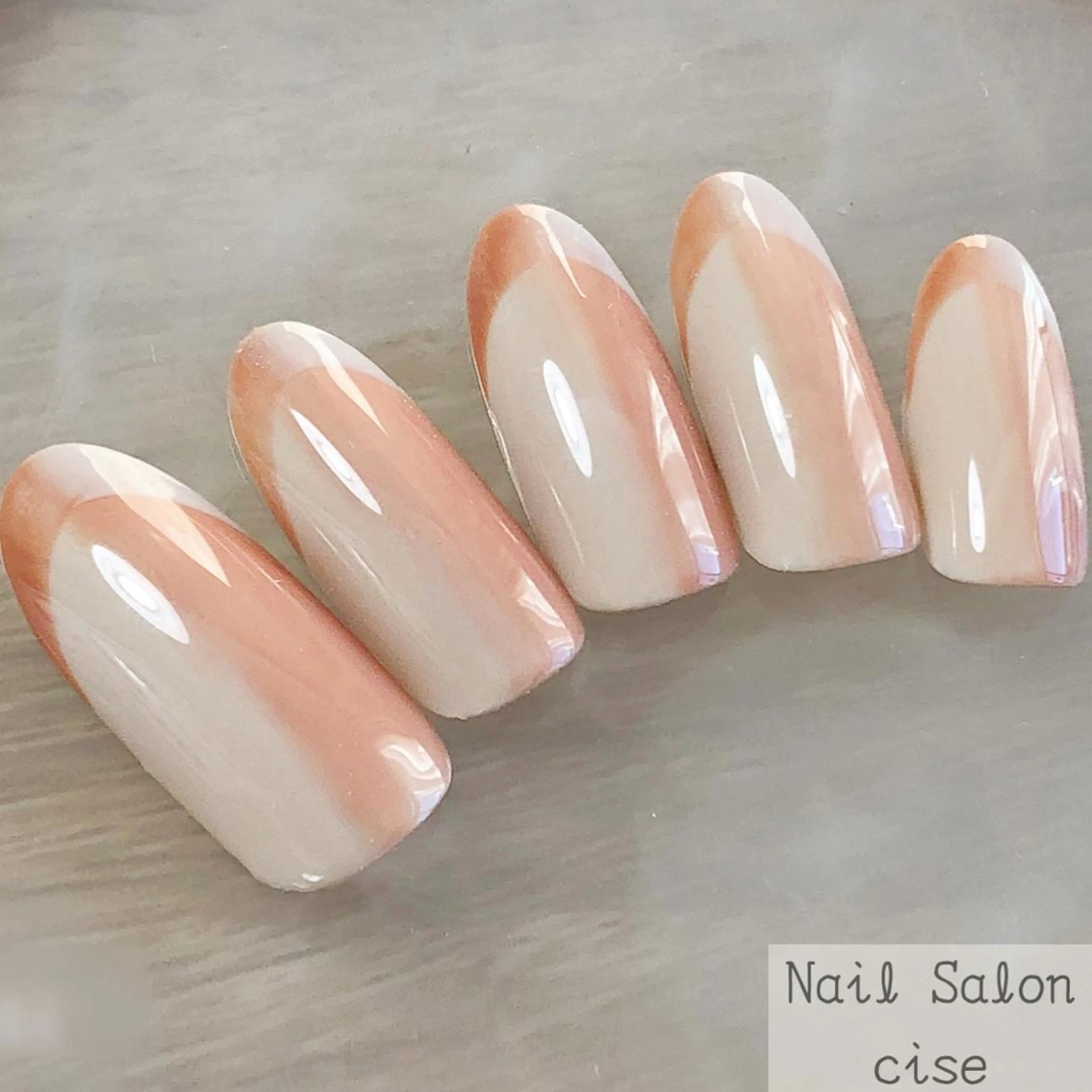 ネイル フレンチネイル オンブレフレンチ Nail Salon cise所属・Nail Salon ciseのネイルデザイン