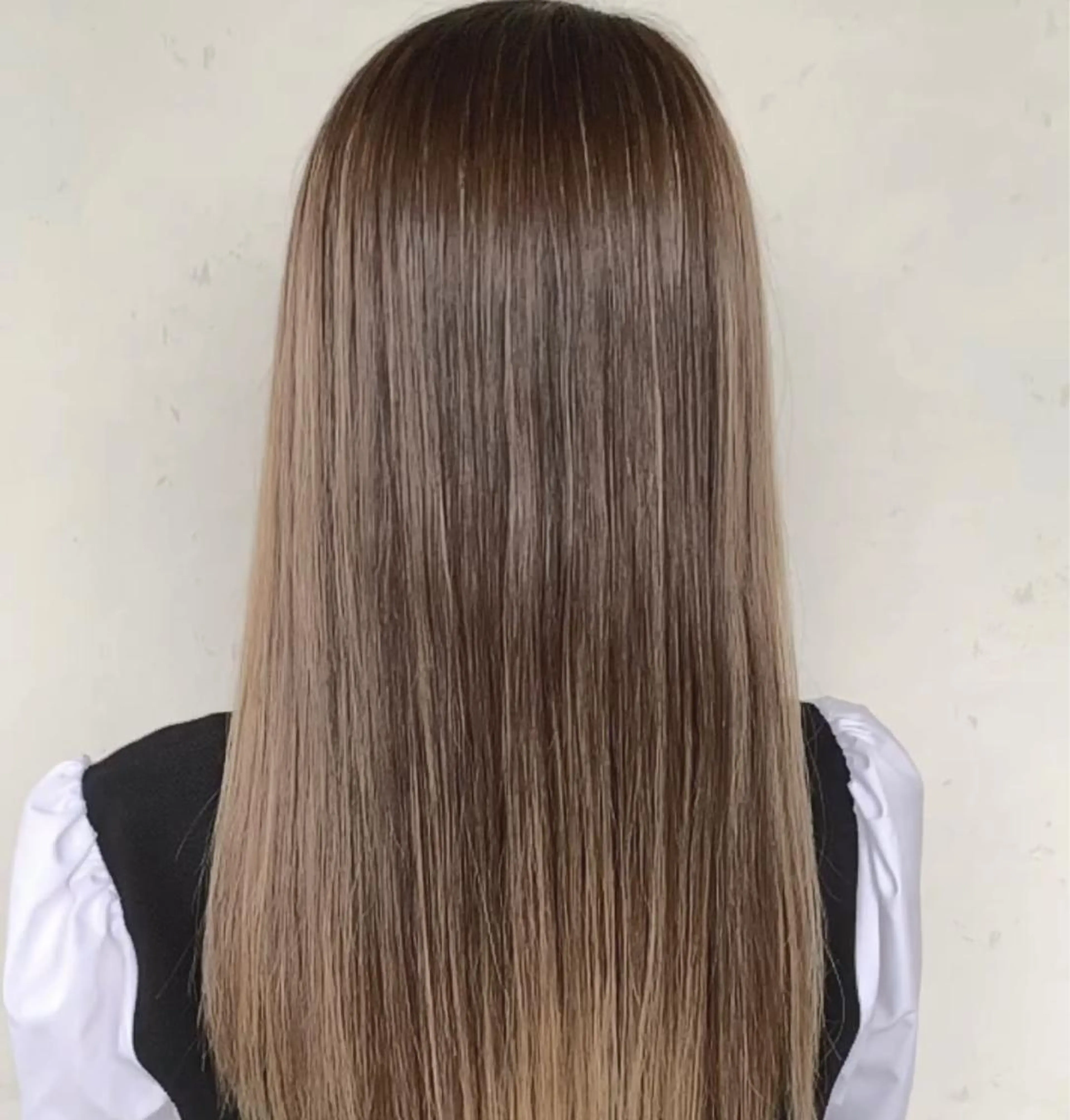 ロング カット トリートメント 髪質改善 貸切サロンのヘアスタイル