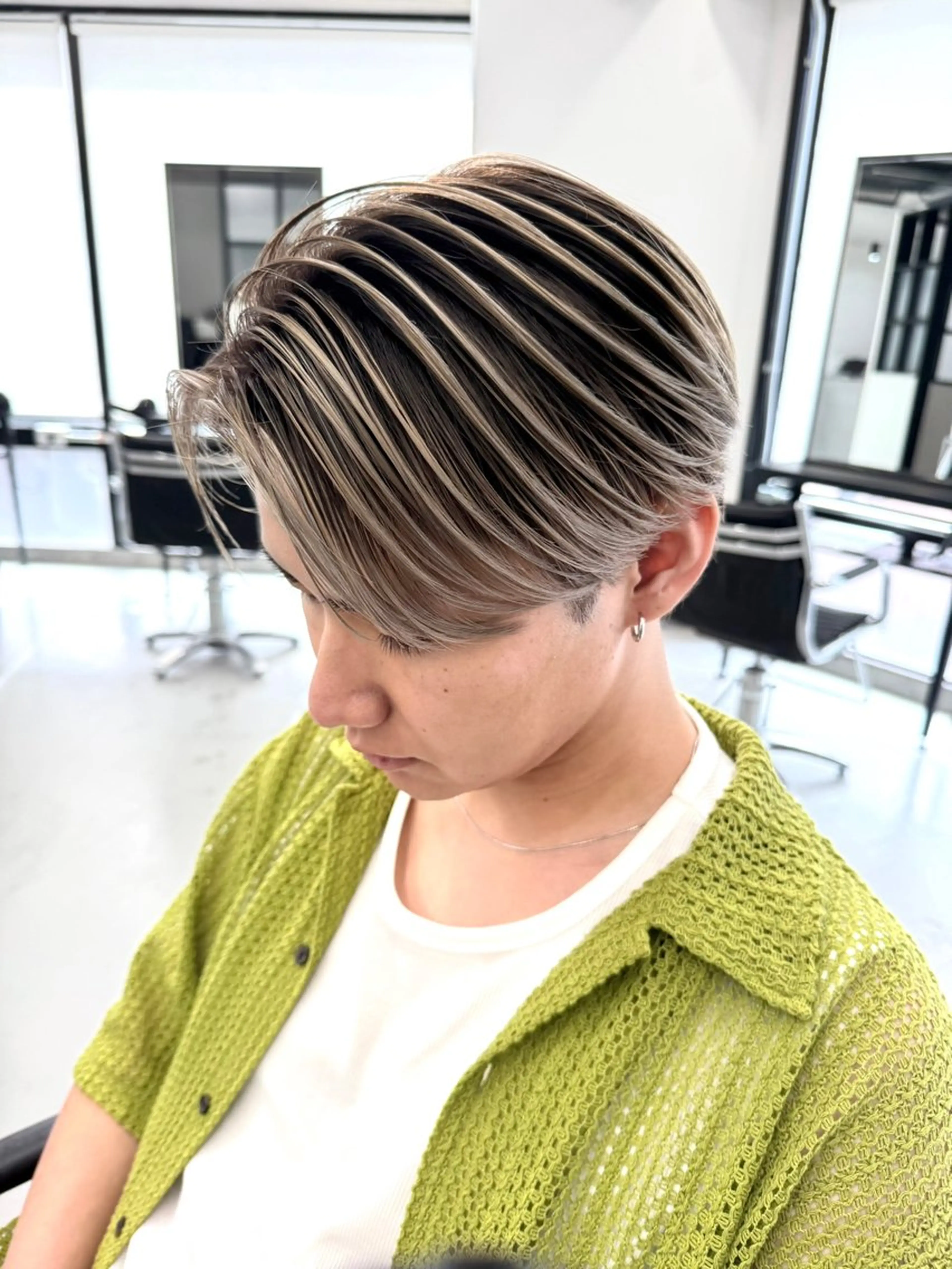 ミディアム カラー メンズ メンズバレイヤージュ バレイヤージュ デザインカラー レイヤーカット ヘアカラー sol by gisele所属・takumi/パーマ /バレイヤージュのヘアスタイル