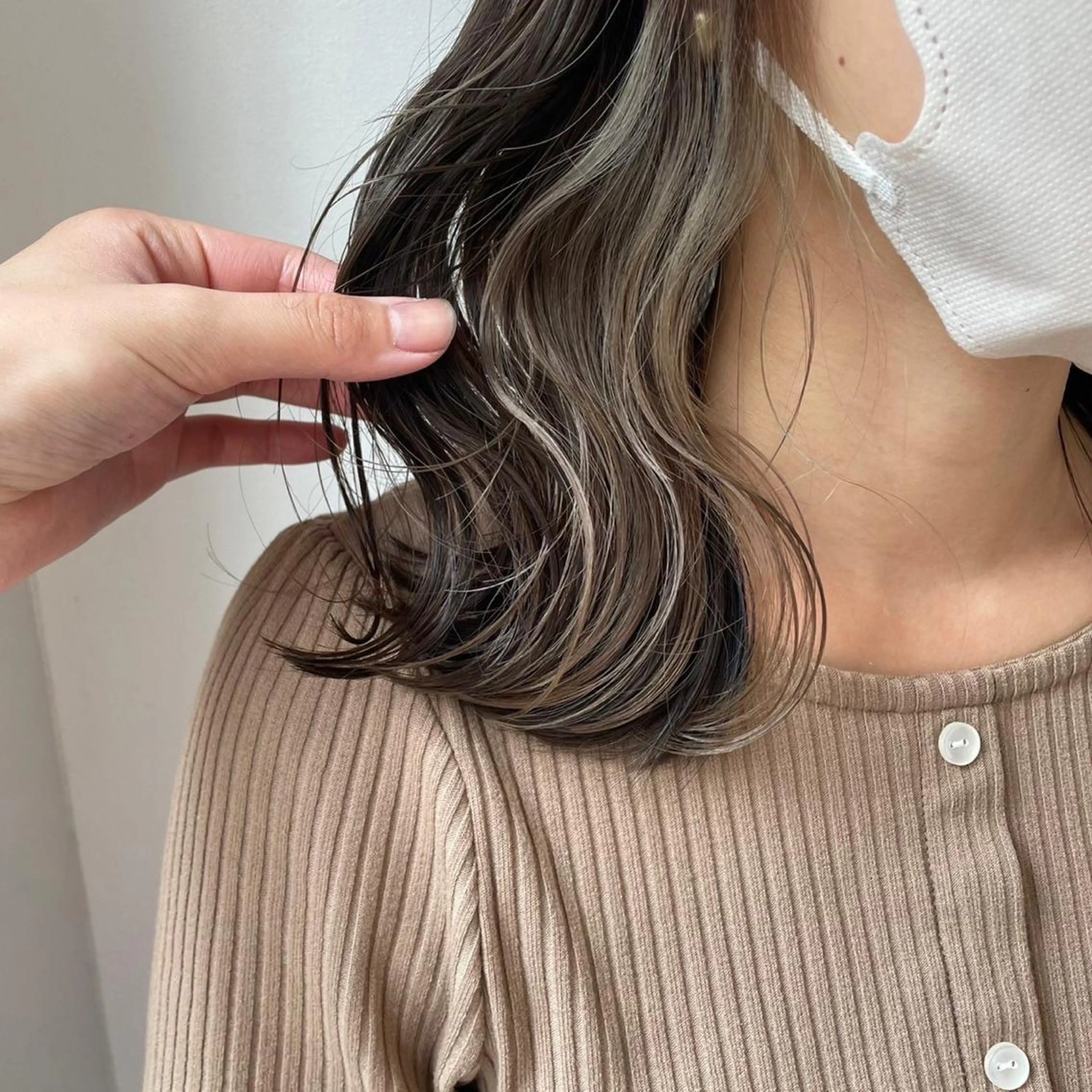ミディアム カラー 🫧顔周りカット 🫧樫村優香のヘアスタイル