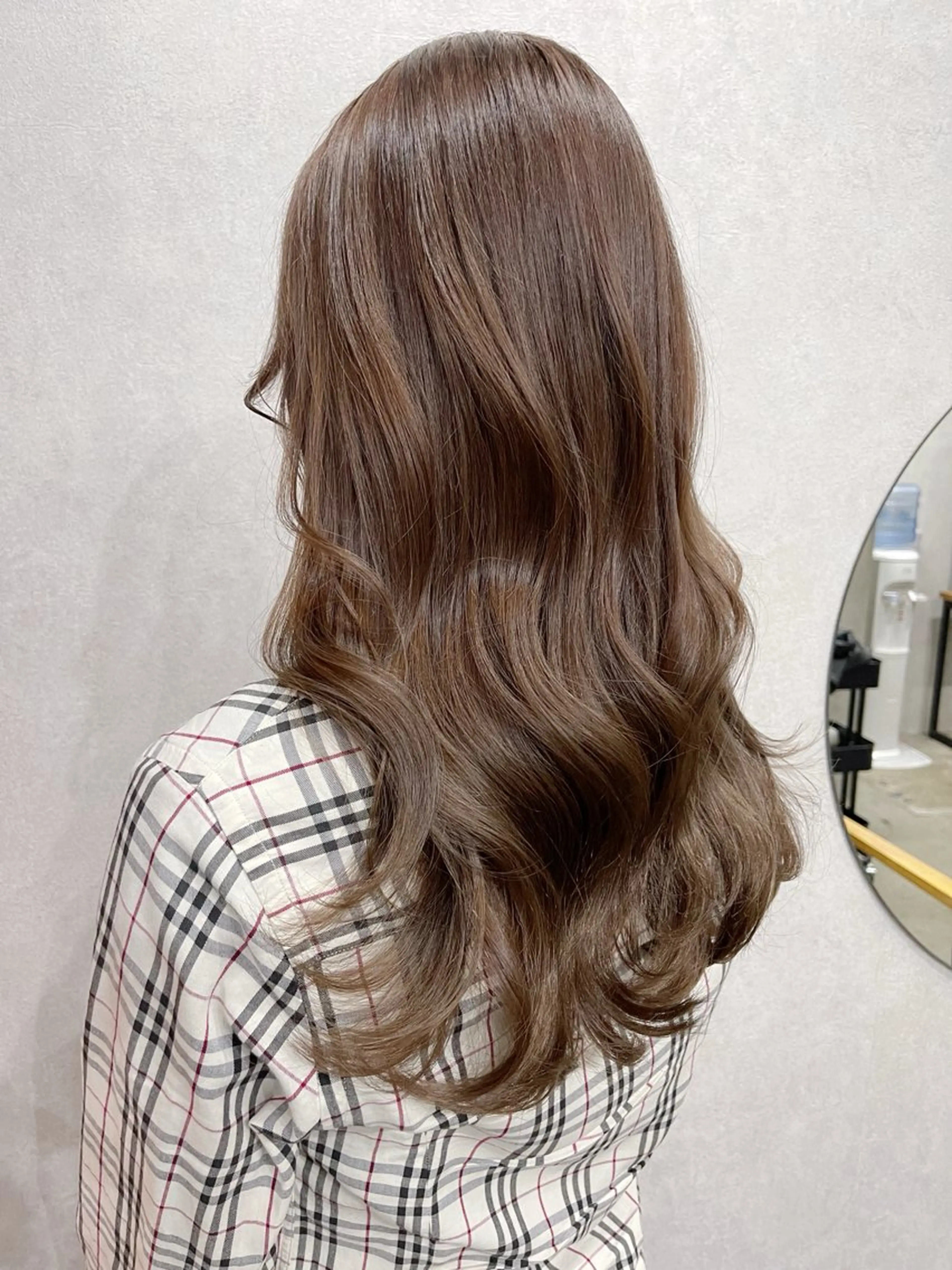 セミロング カラー ブリーチ ダブルカラー ブリーチなしカラー カット ヘアカラー トリートメント AiM 大名のヘアスタイル