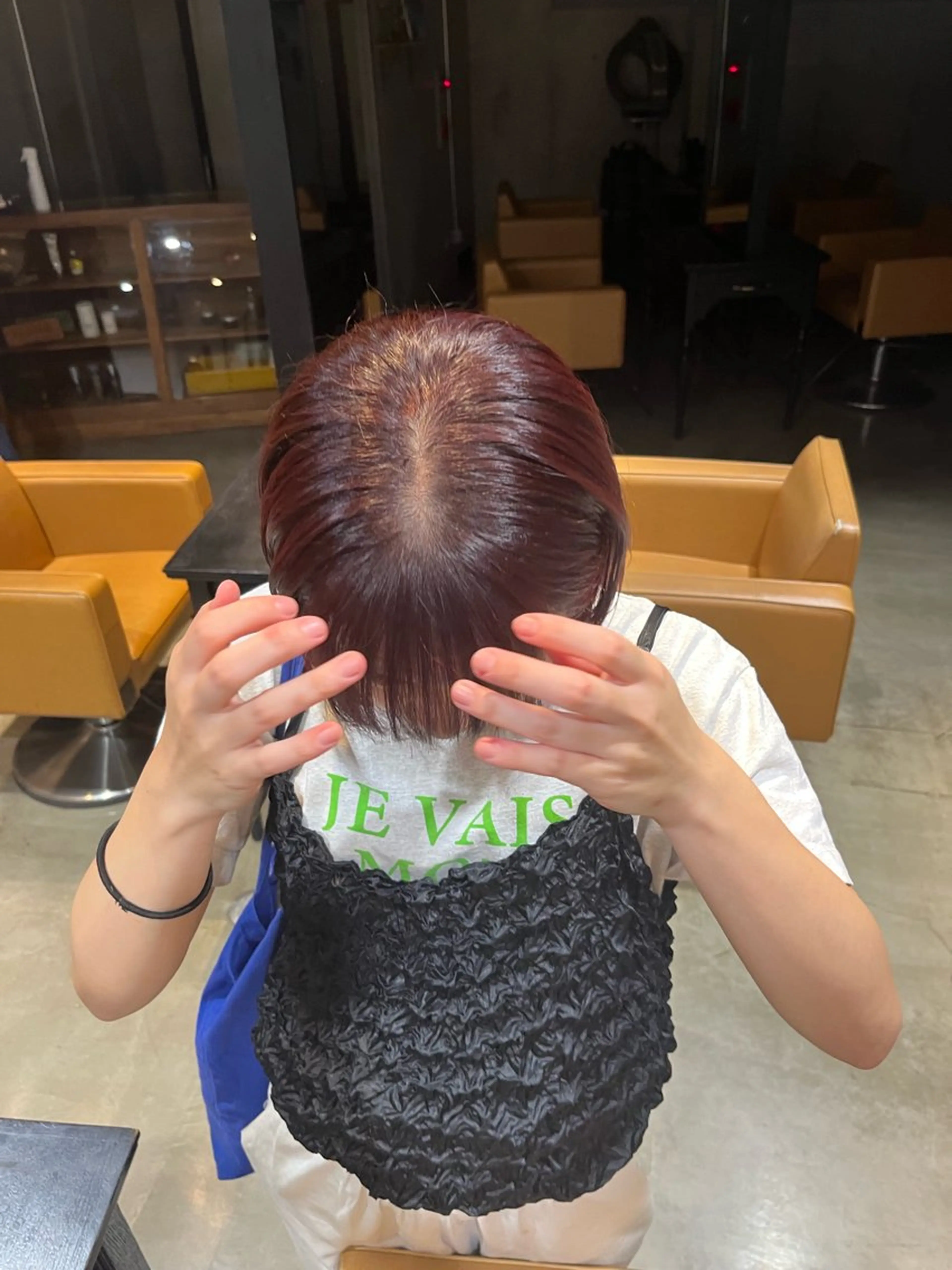 ショート カラー 黒髪 ブリーチ ブリーチなしカラー レッドカラー レイヤー/ベージュ mikuのヘアスタイル