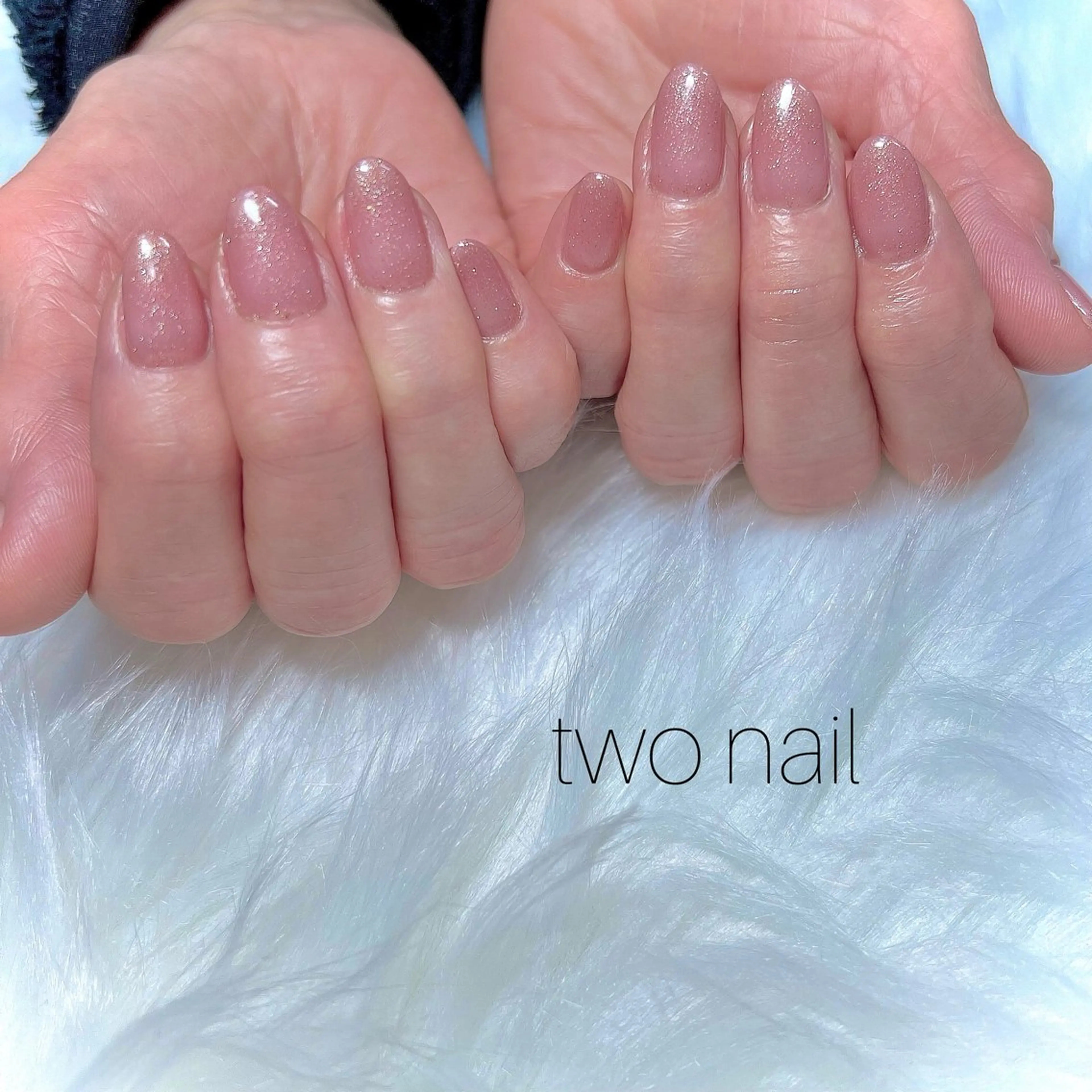 ネイル キラキラネイル ラメ(グリッター) ネイルチップ ホワイト ハンドネイル two nailのネイルデザイン