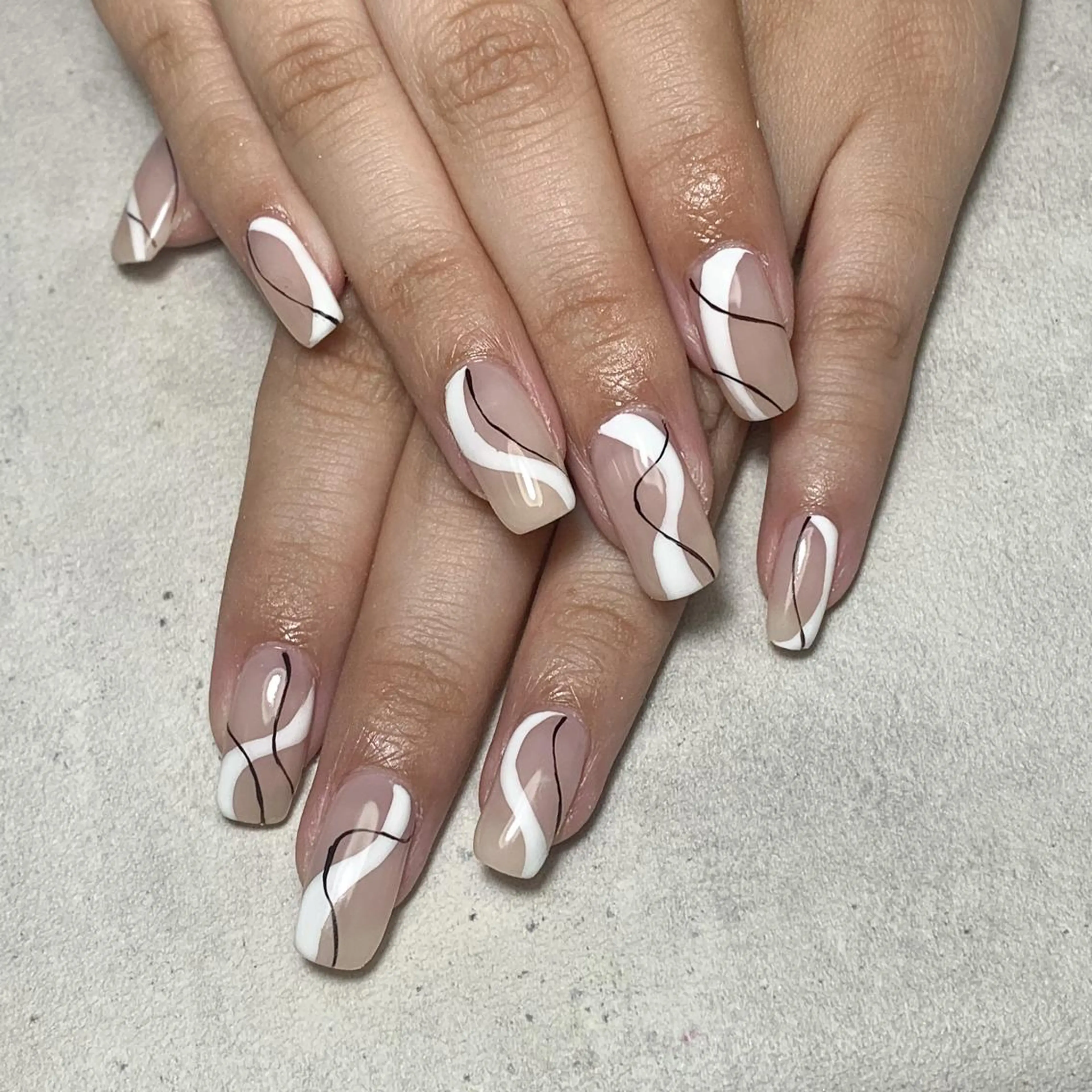 ネイル atelier FIORITURA所属・FIORITURA aiのネイルデザイン