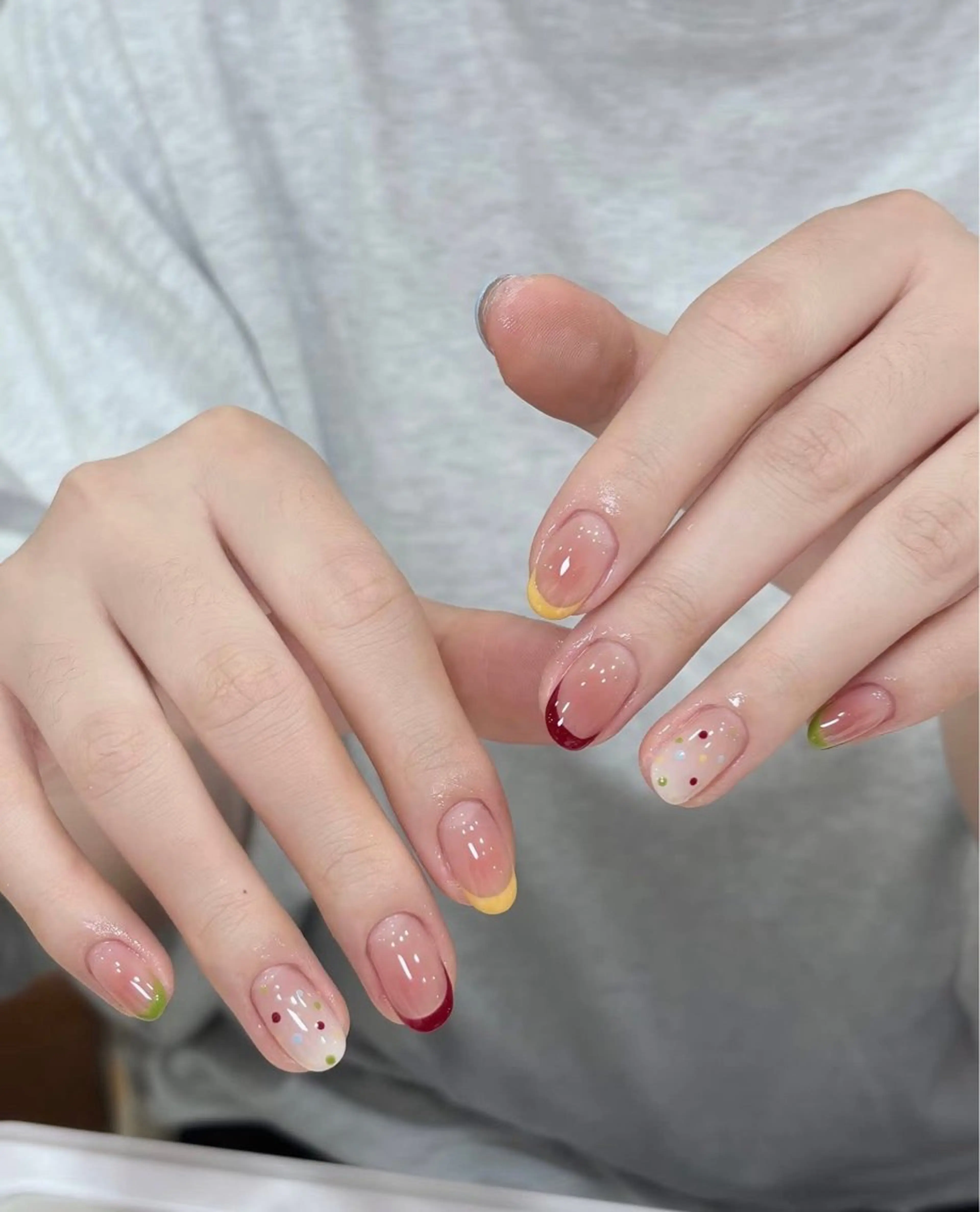 ネイル ハンドネイル T. Leeのネイルデザイン