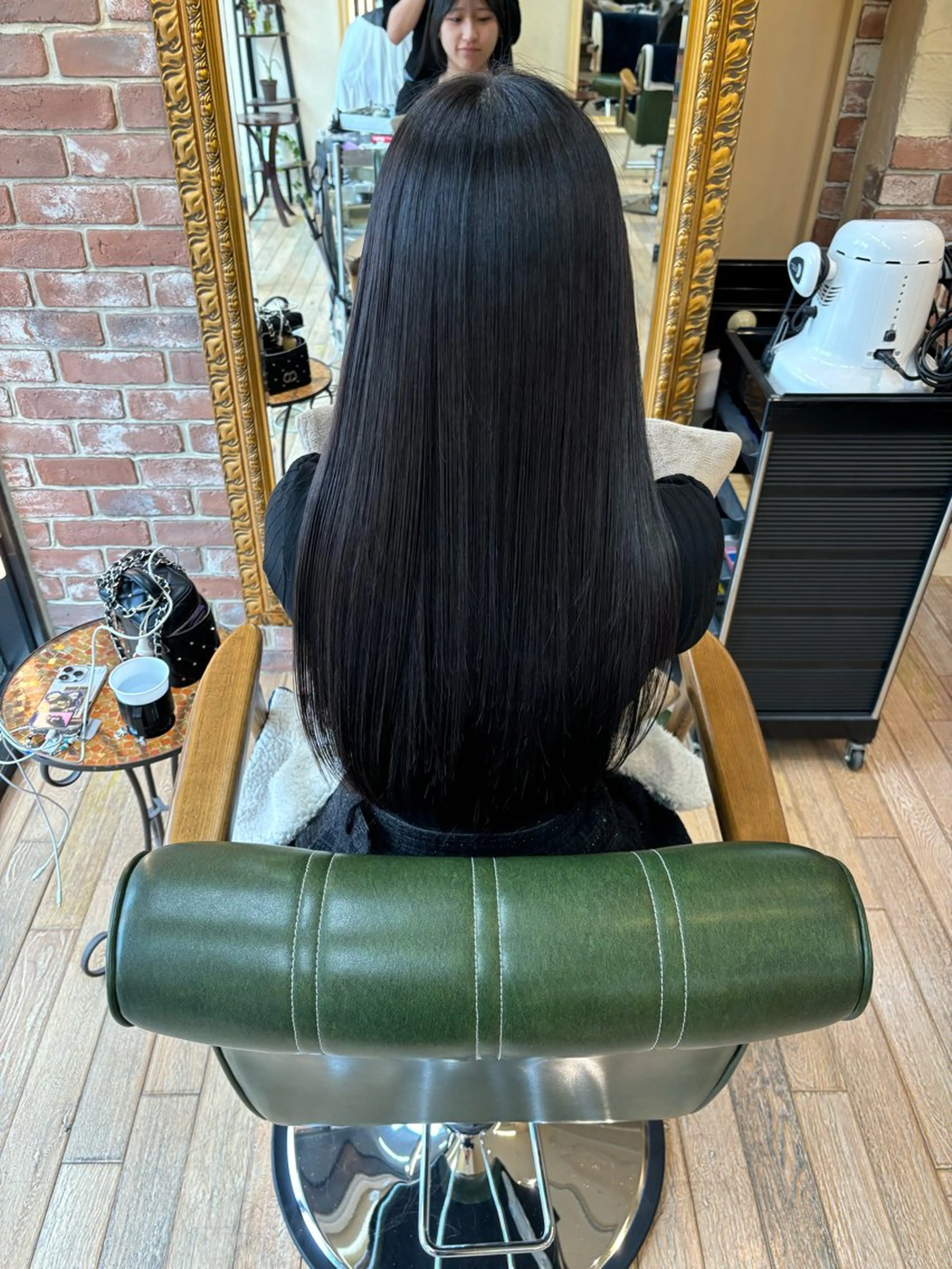 ロング トリートメント 小澤 ありさのヘアスタイル