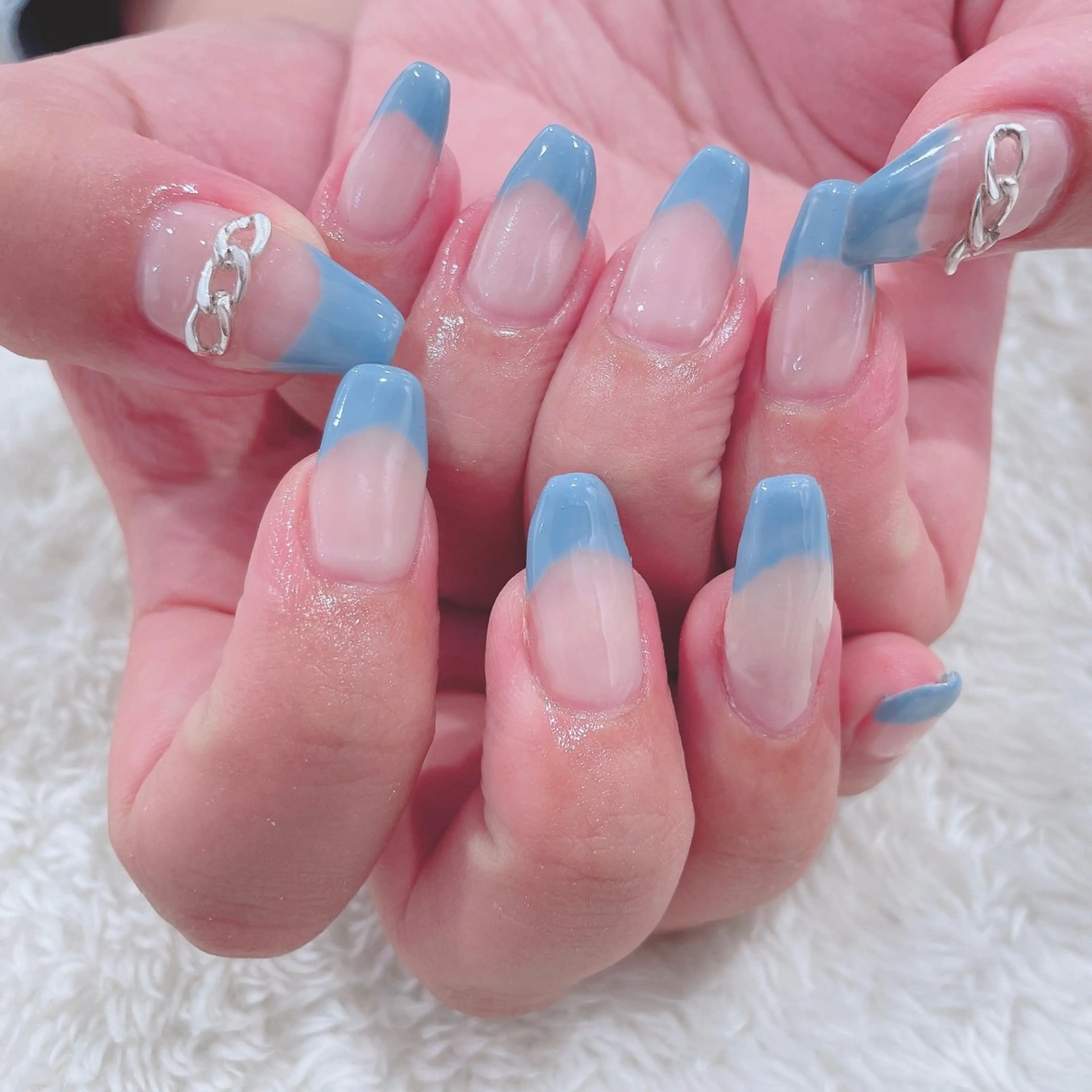 ネイル フレンチネイル 水色 Salon de Navi所属・🎀向田 優花🎀のネイルデザイン