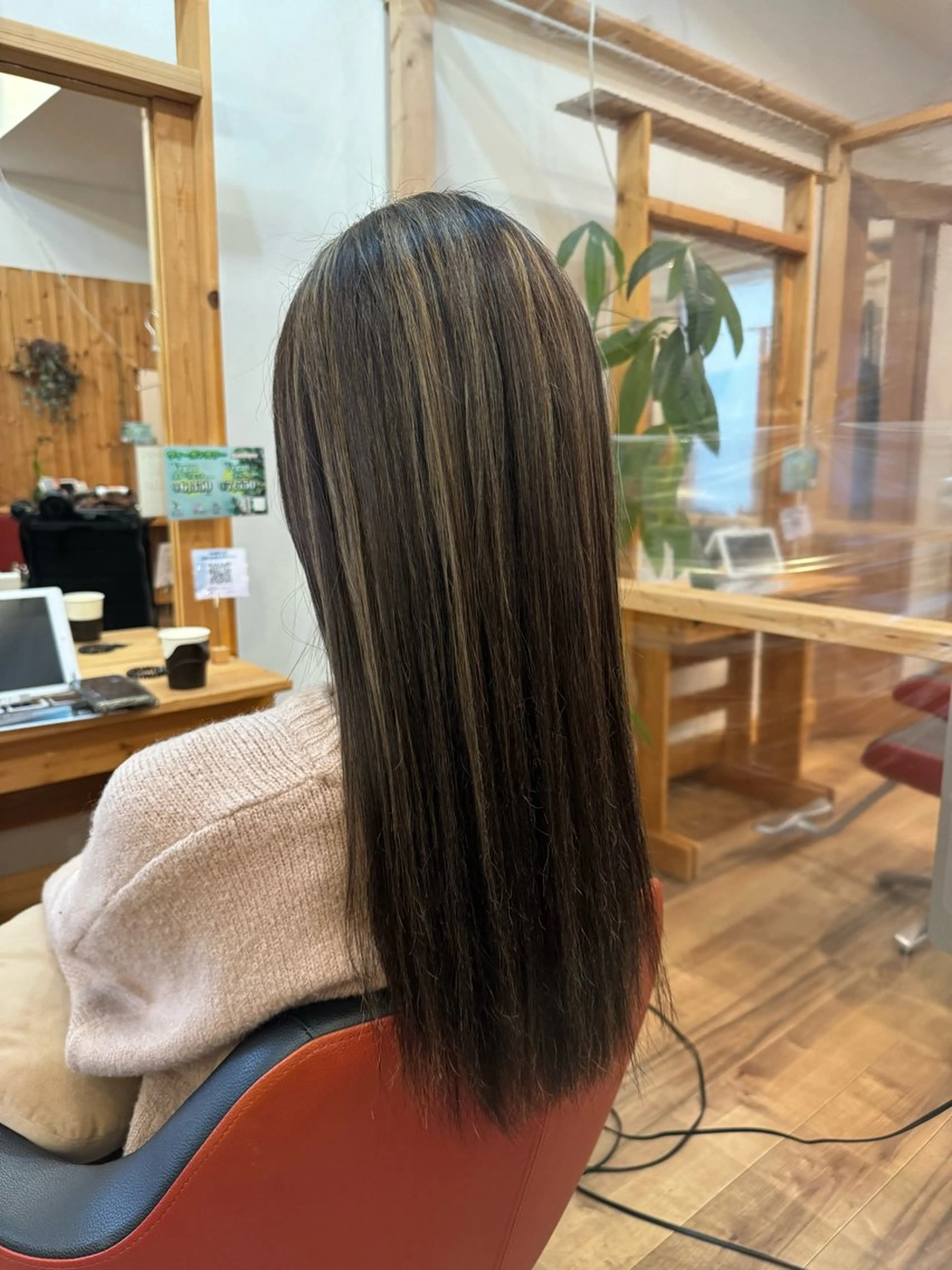 カラー カット ヘアカラー hair salon rita 野々市所属・中野 幹也のヘアスタイル
