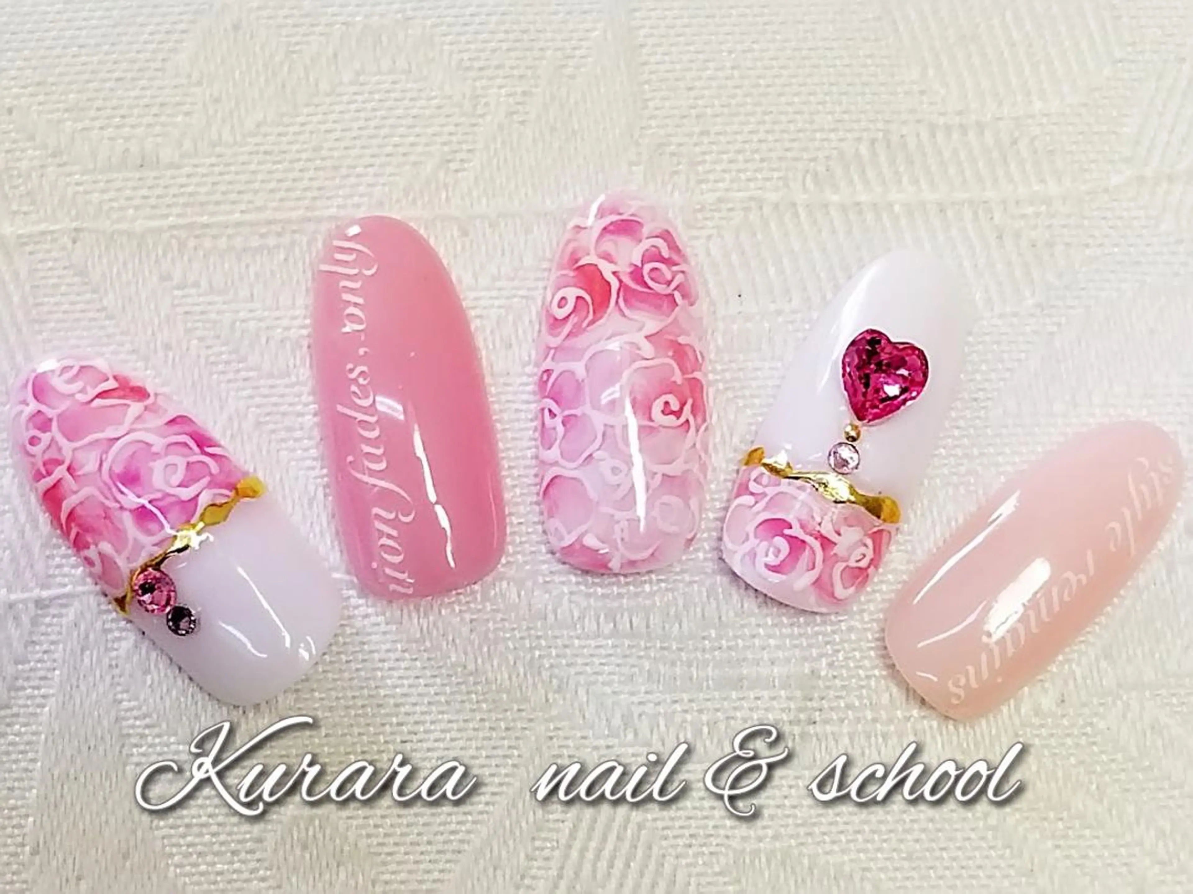ネイル Kurara Sawadaのネイルデザイン