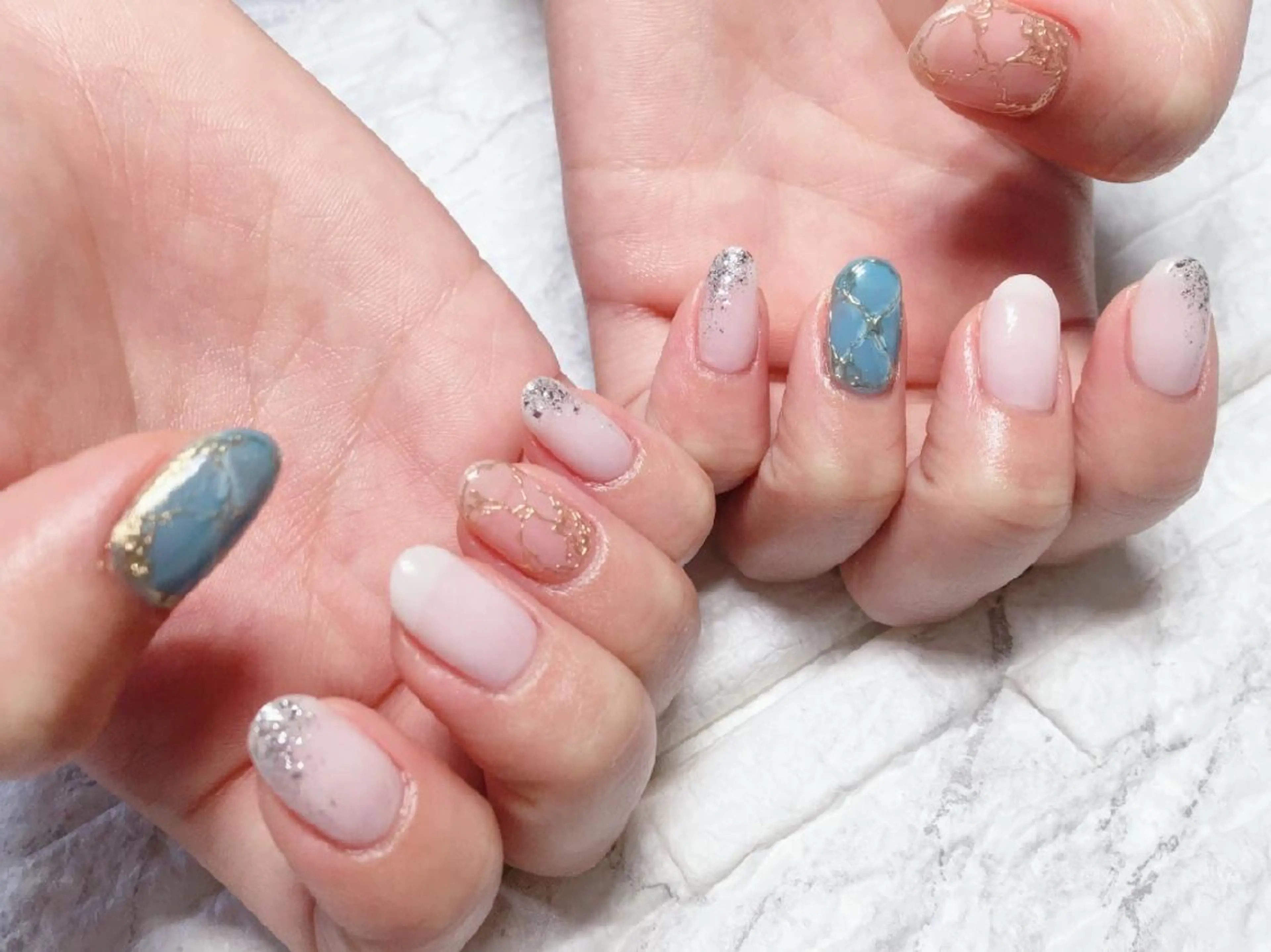 ネイル ハンドネイル ハンドケア 佐藤 結衣のネイルデザイン