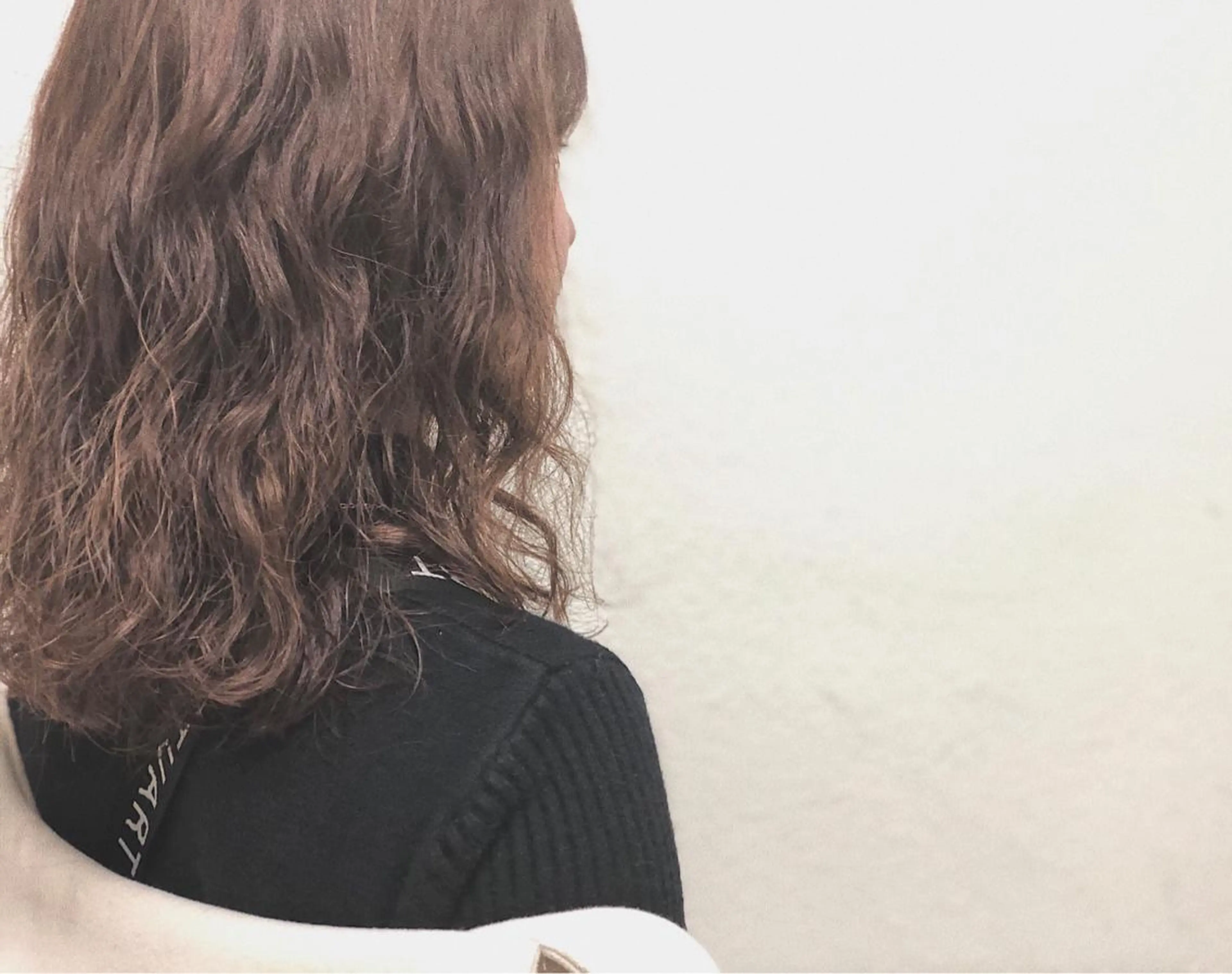 ミディアム ミディアムパーマ 🌼こやま かおり🌼のヘアスタイル