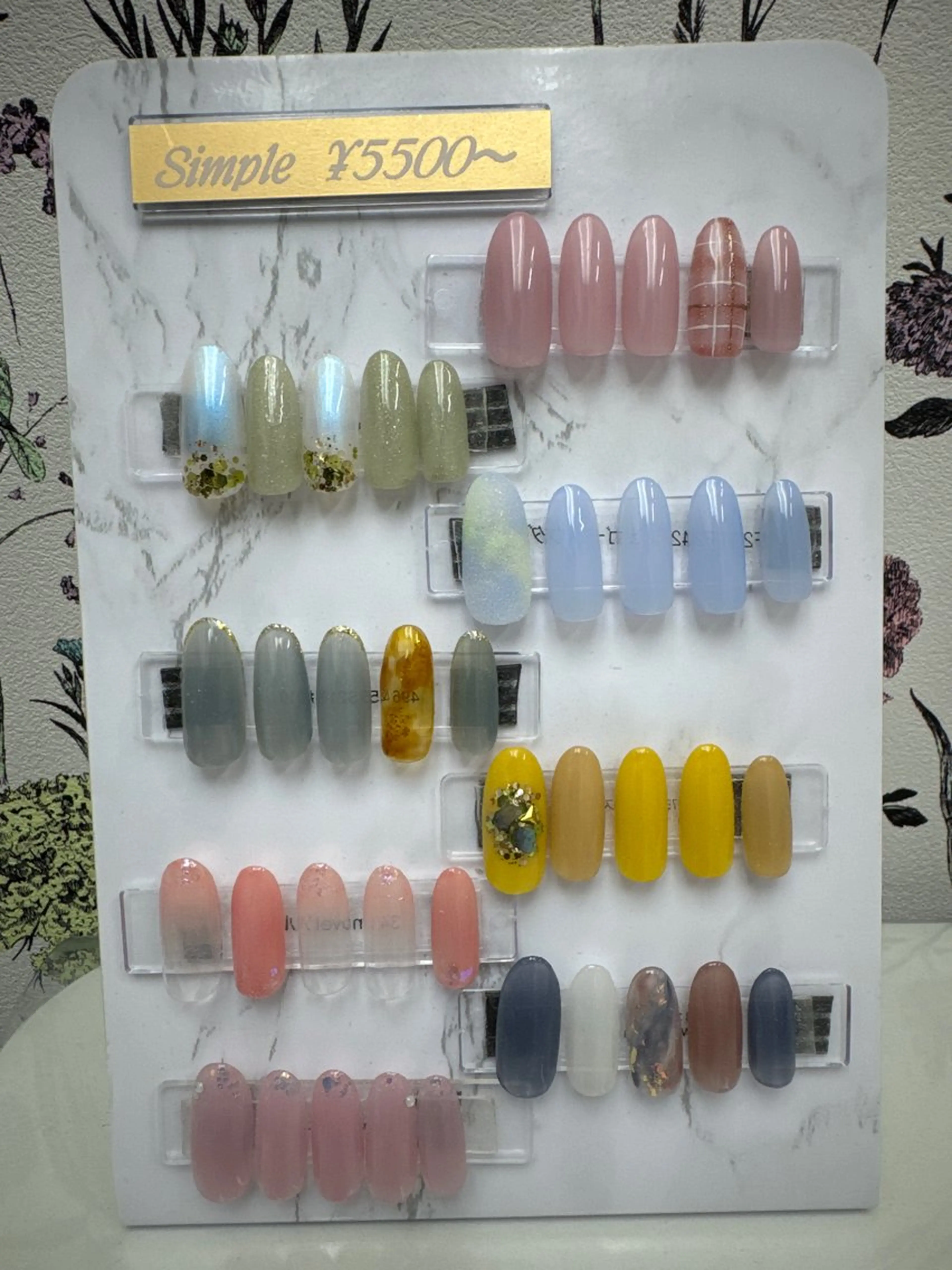 ネイル シンプルネイル nail salon meoli ヒトミのネイルデザイン