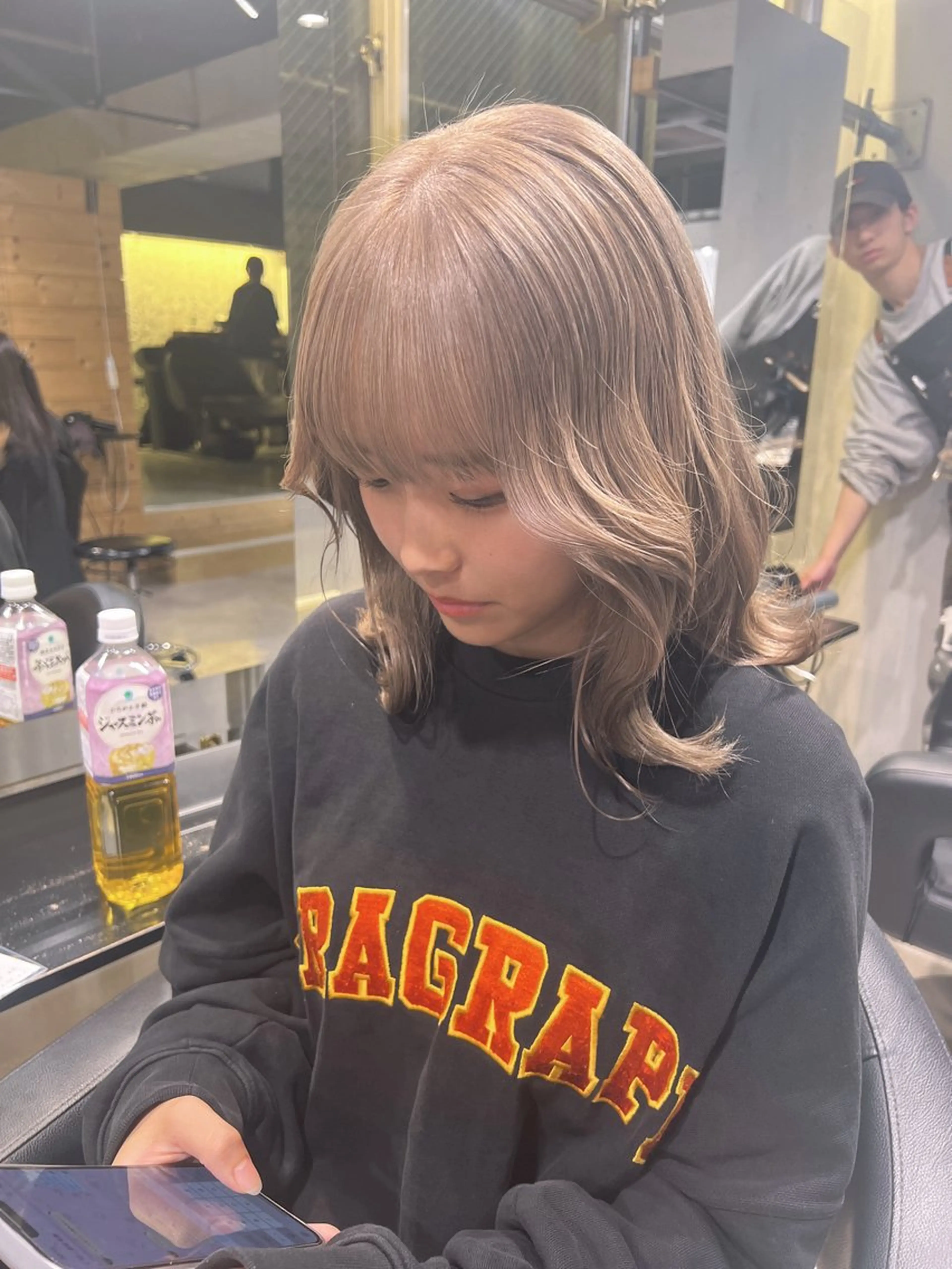 ロング カラー 暗髪🩶ラベンダー/ ブルー/ユウナ🤍のヘアスタイル