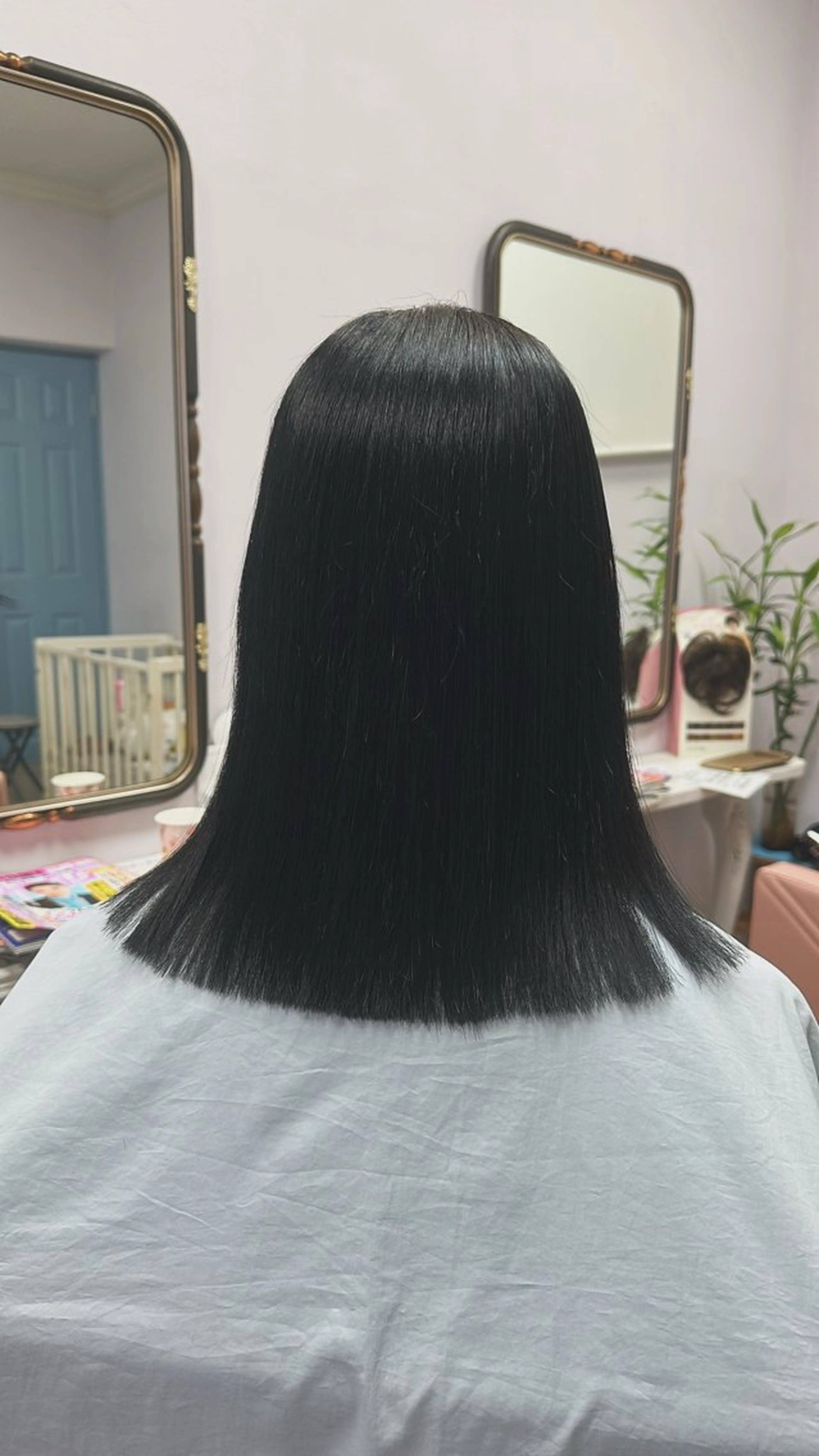 セミロング トリートメント カット ヘアカラー トリートメント Yoshida Yukoのヘアスタイル