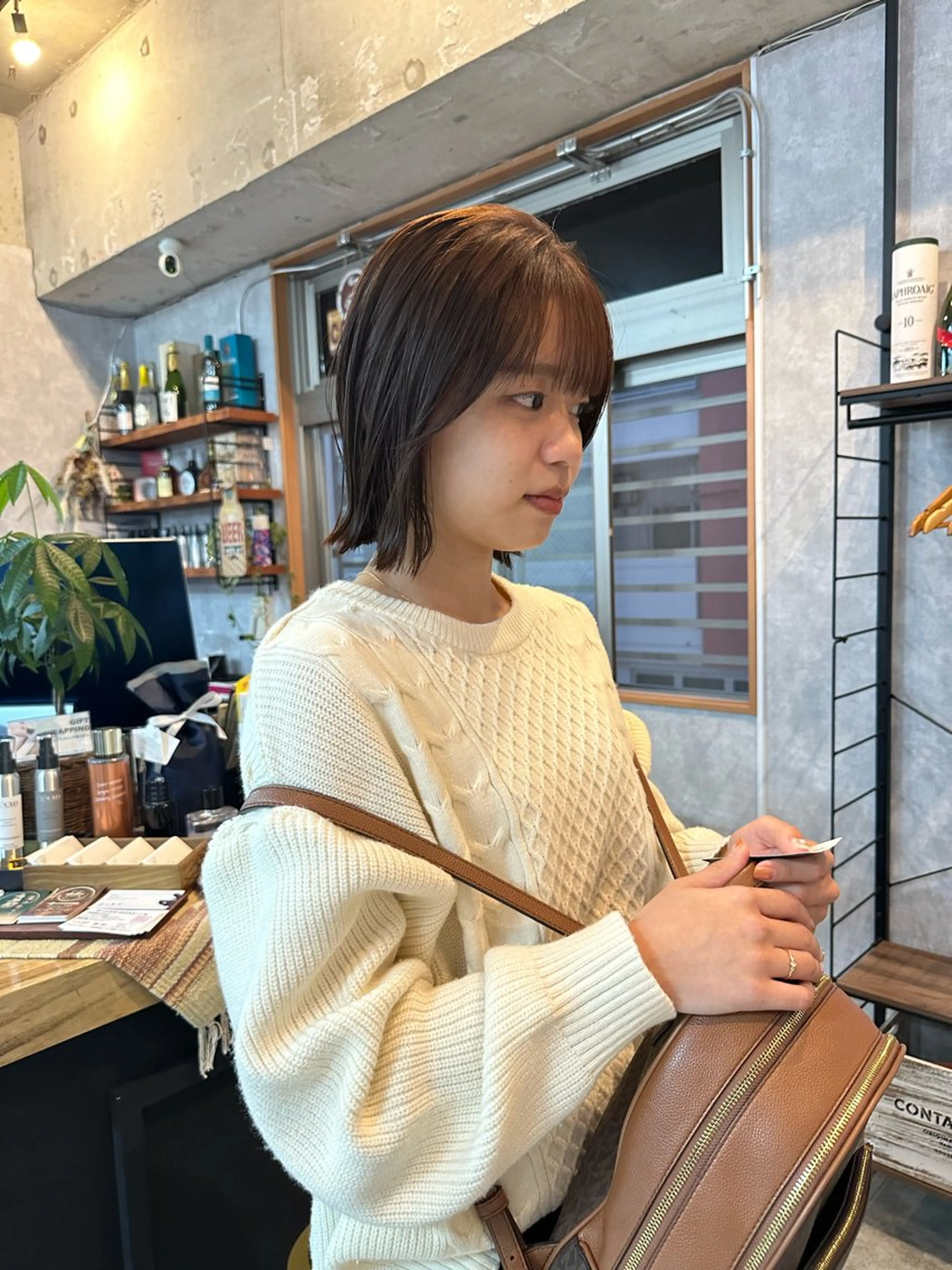 ショート 切りっぱなしボブ ショートボブ ハンサムショート 丸みショート ボブ カット ヘアカラー トリートメント C’LD hair  produce /シールドヘア所属・モテ髪/ボブ/ショー ト/アダチフウトのヘアスタイル