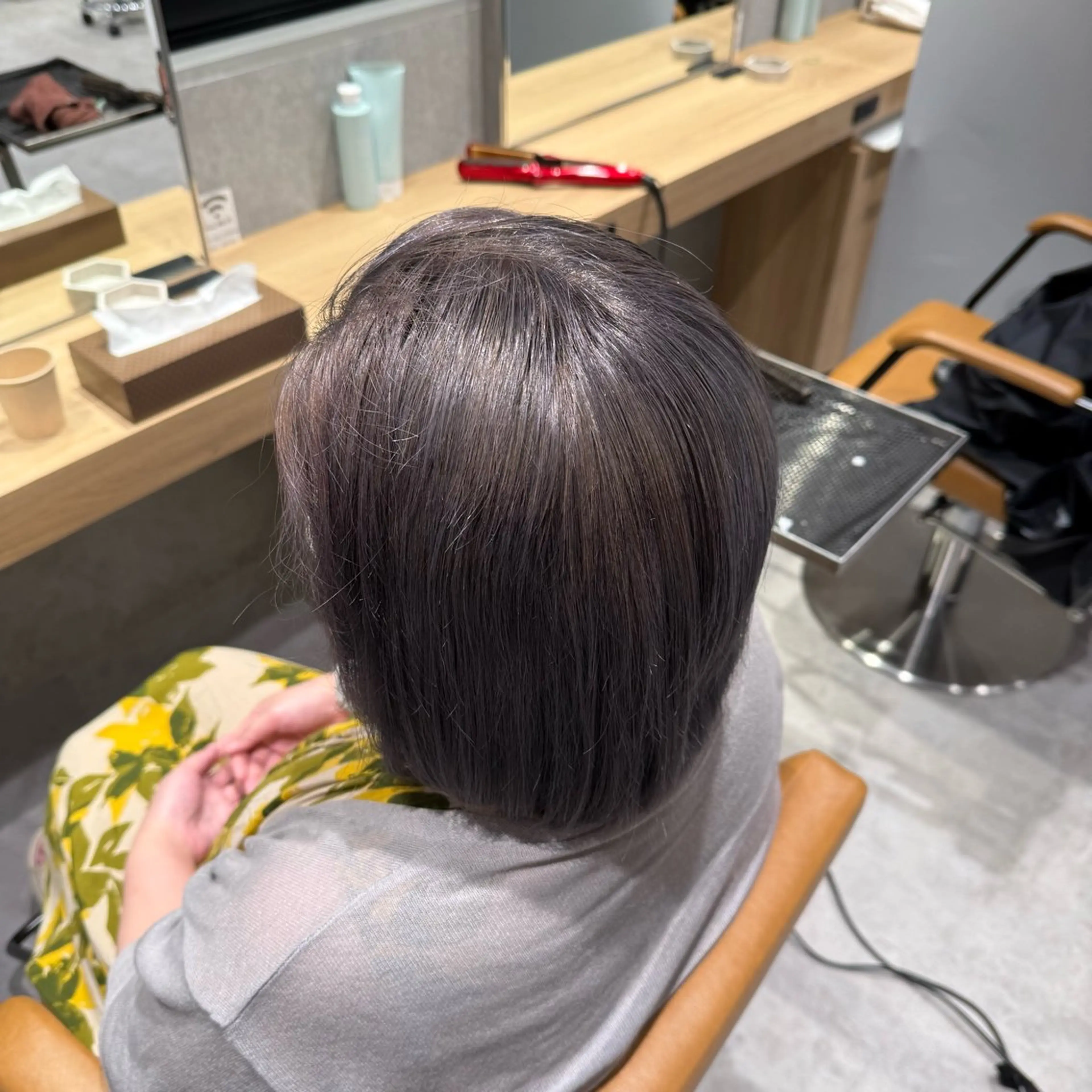 カラー ヘアカラー 青木 あいかのヘアスタイル