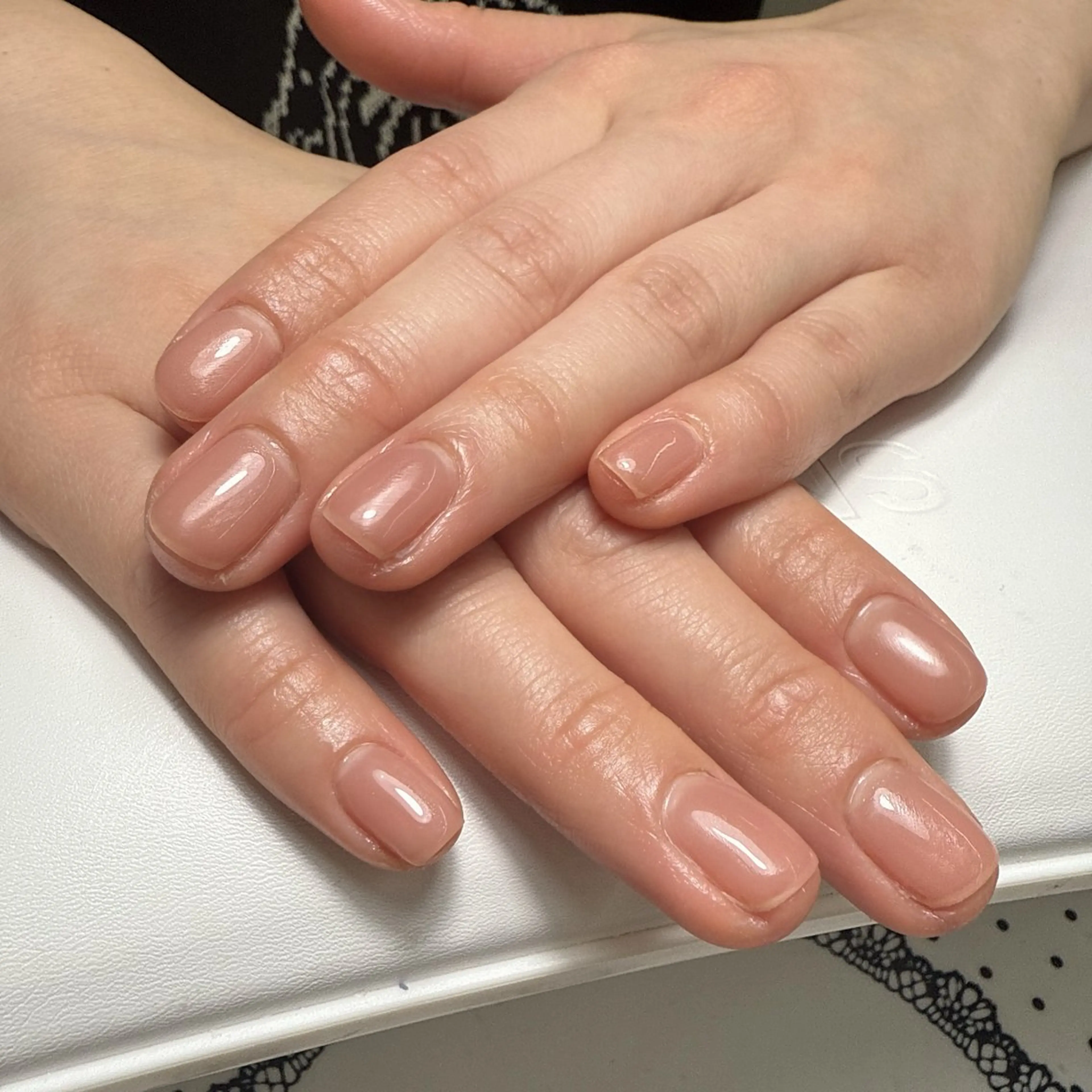 ショート ハンドネイル FLORA NAIL SALON 黄兪榕のネイルデザイン