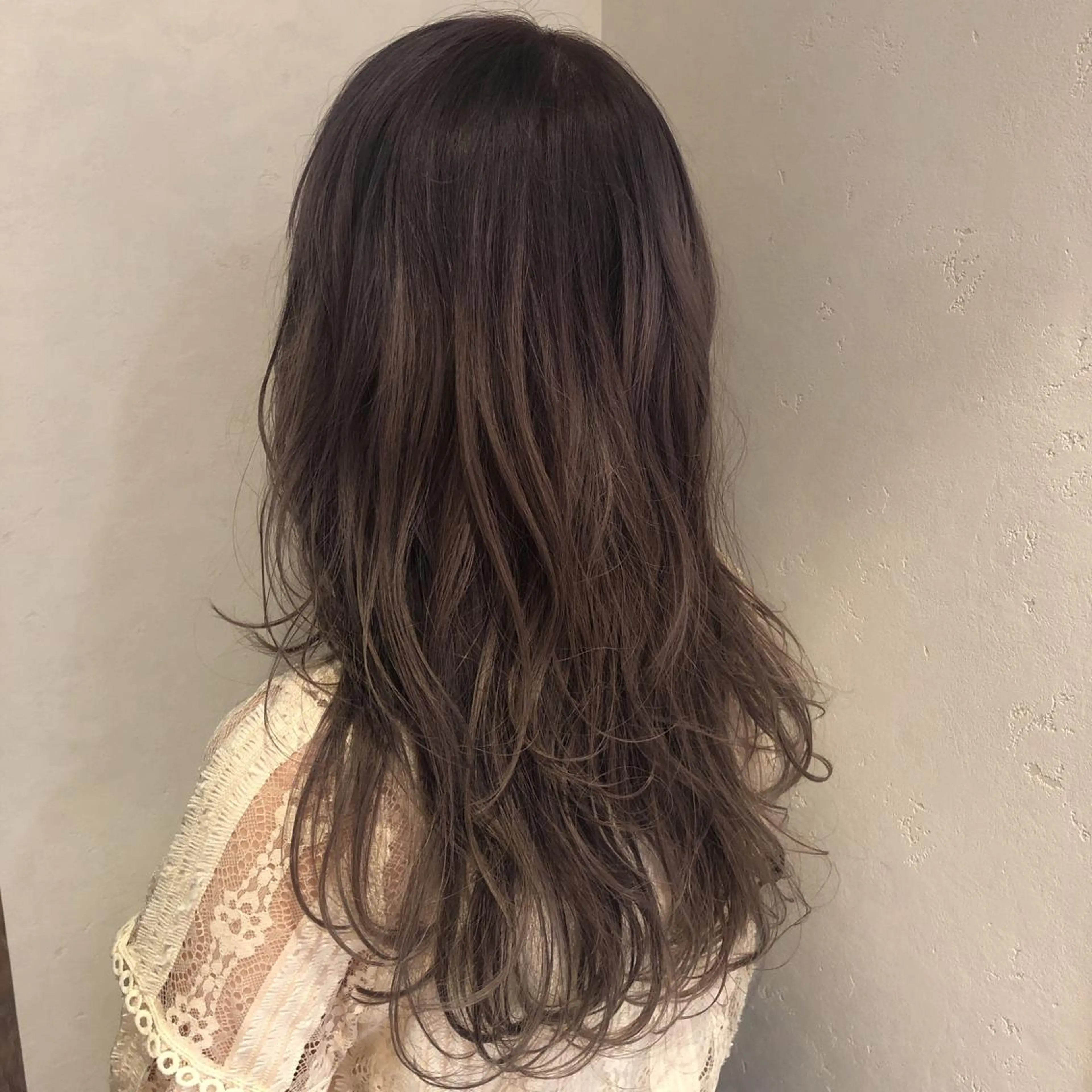 ロング カラー bococa りんのヘアスタイル