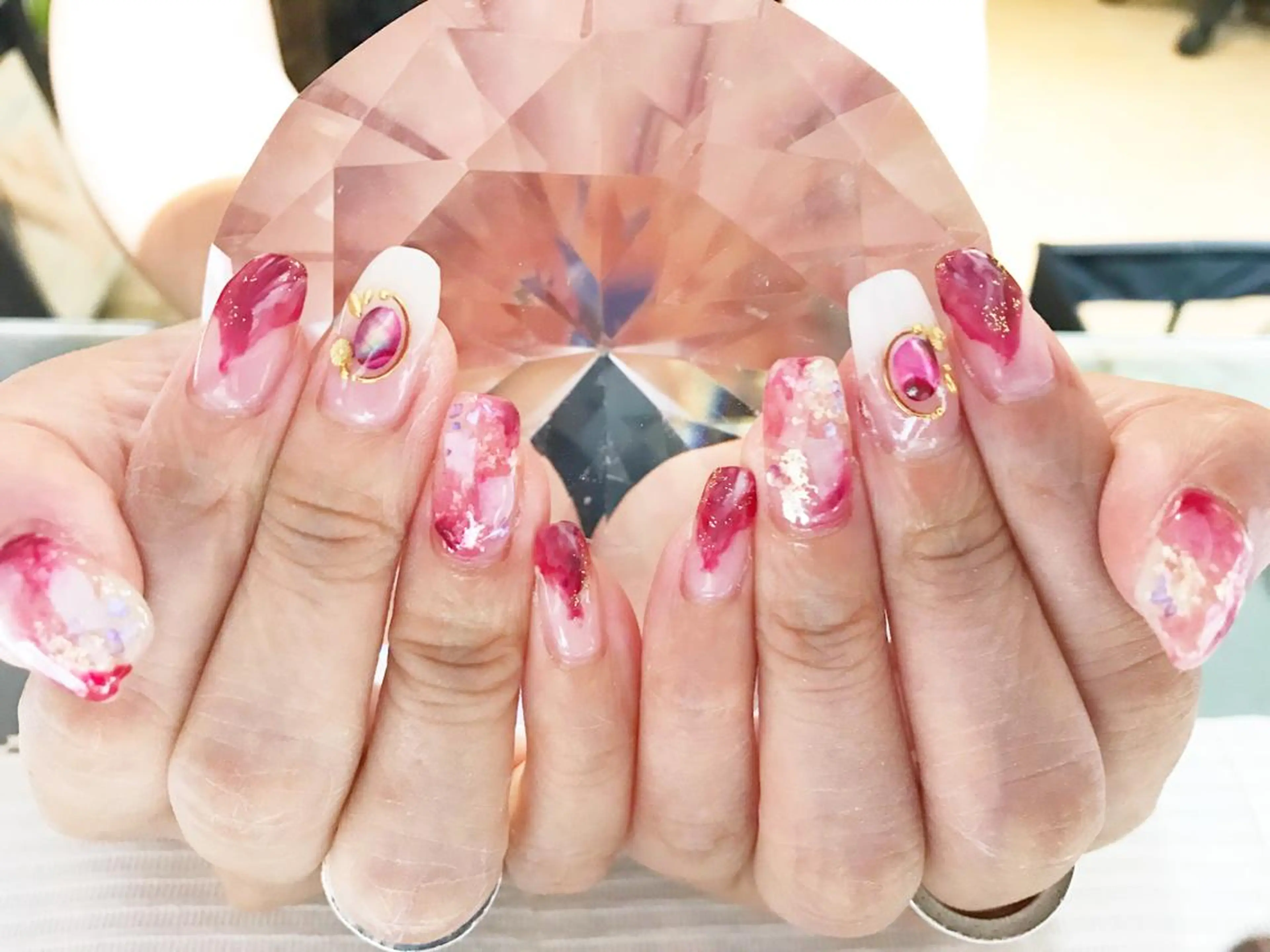 ネイル ジェルネイル 持ち込み ニュアンスネイル YUN 💅のネイルデザイン