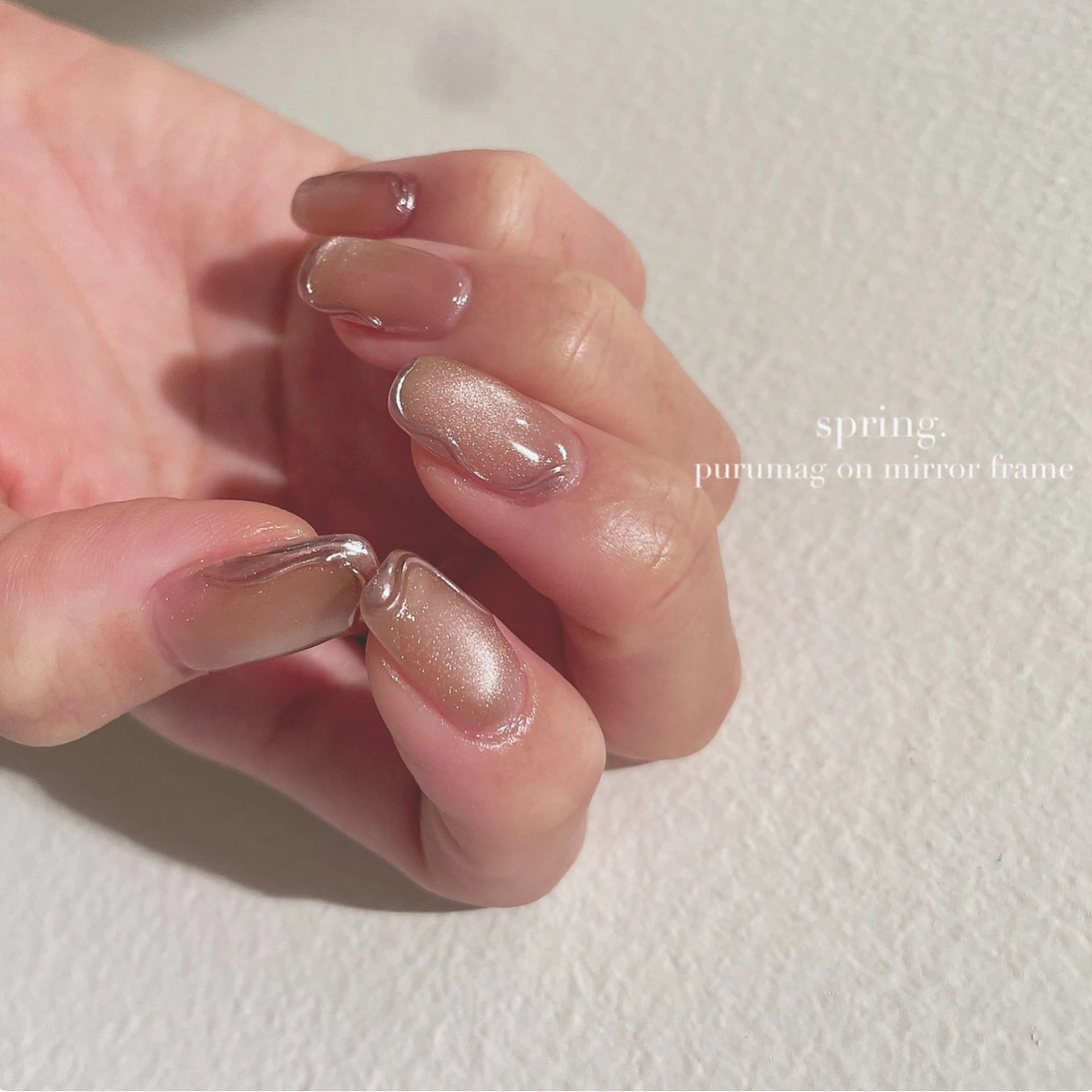 ネイル essence所属・pétit maakoのネイルデザイン