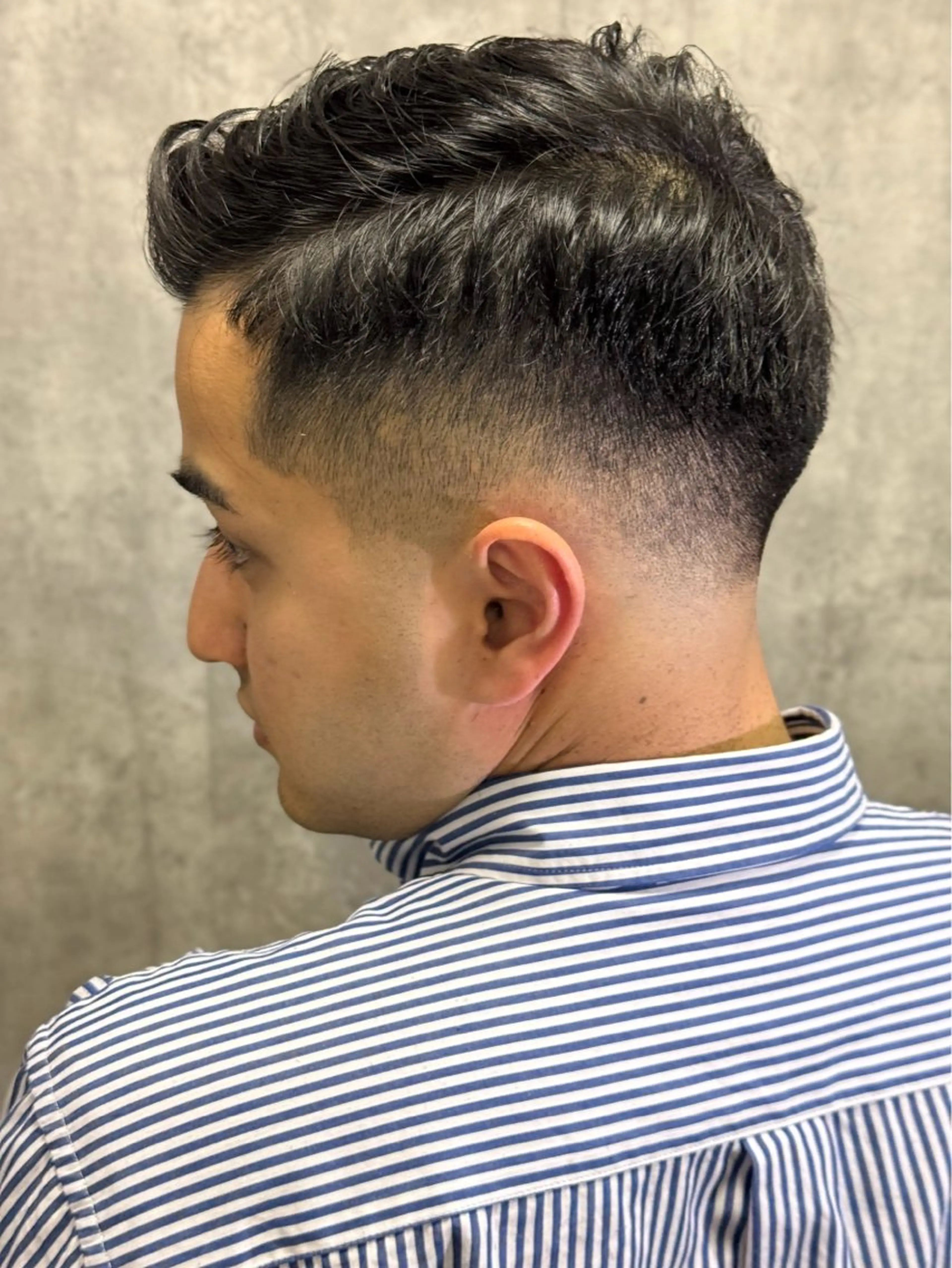 ショート メンズ ヒロ銀座バーバーショップ東京駅丸の内店所属・對馬 虎太郎のヘアスタイル